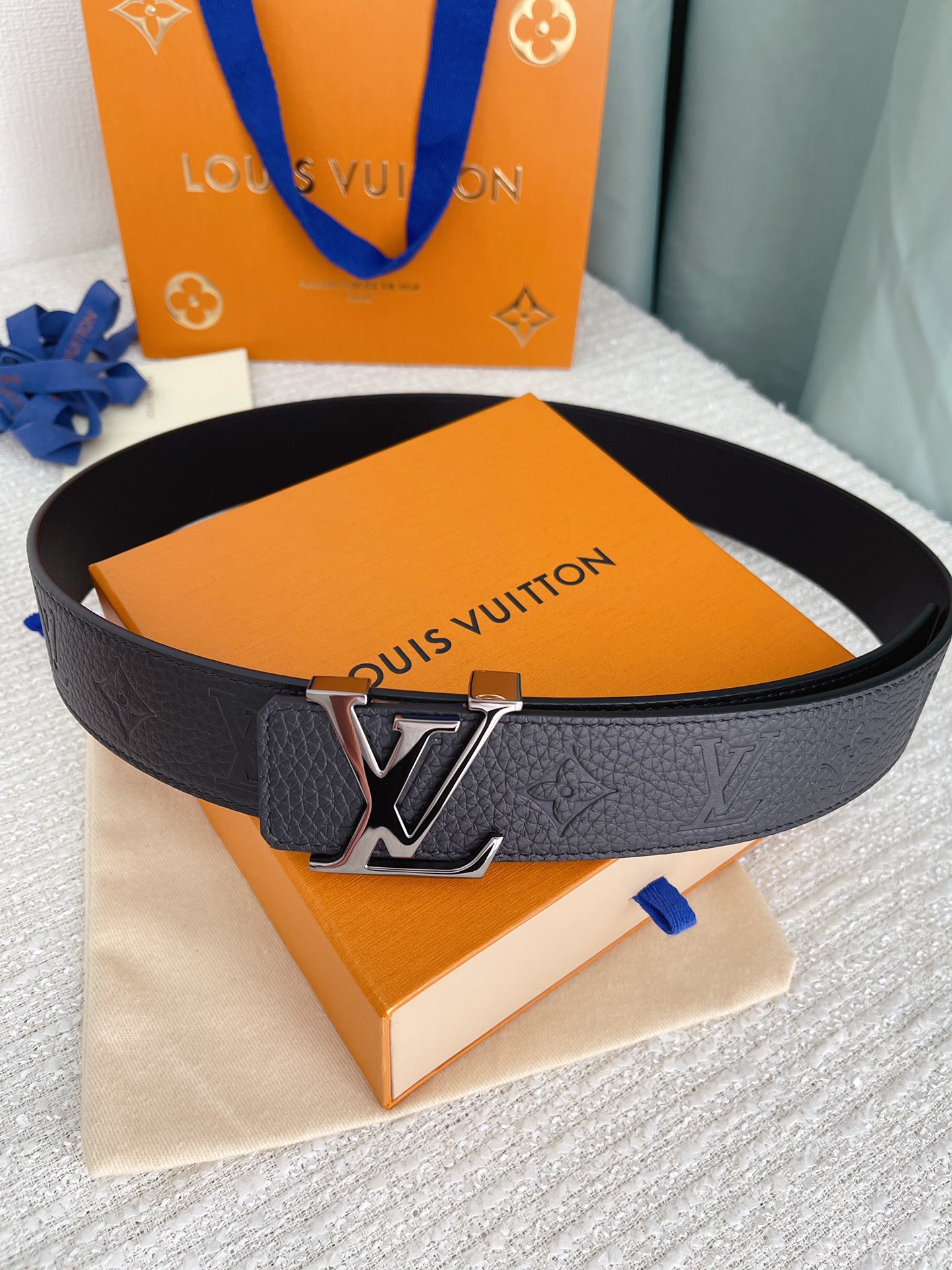 Louis Vuitton Male Basic Belt Cow Leather 13514-m-l
