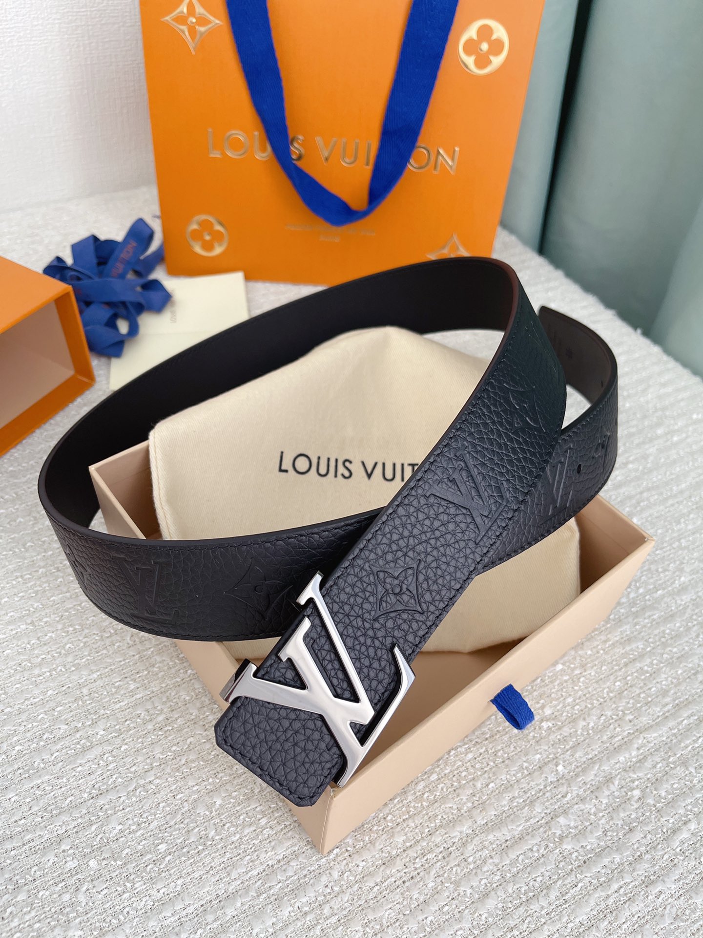 Louis Vuitton Male Basic Belt Cow Leather 13514-m-l