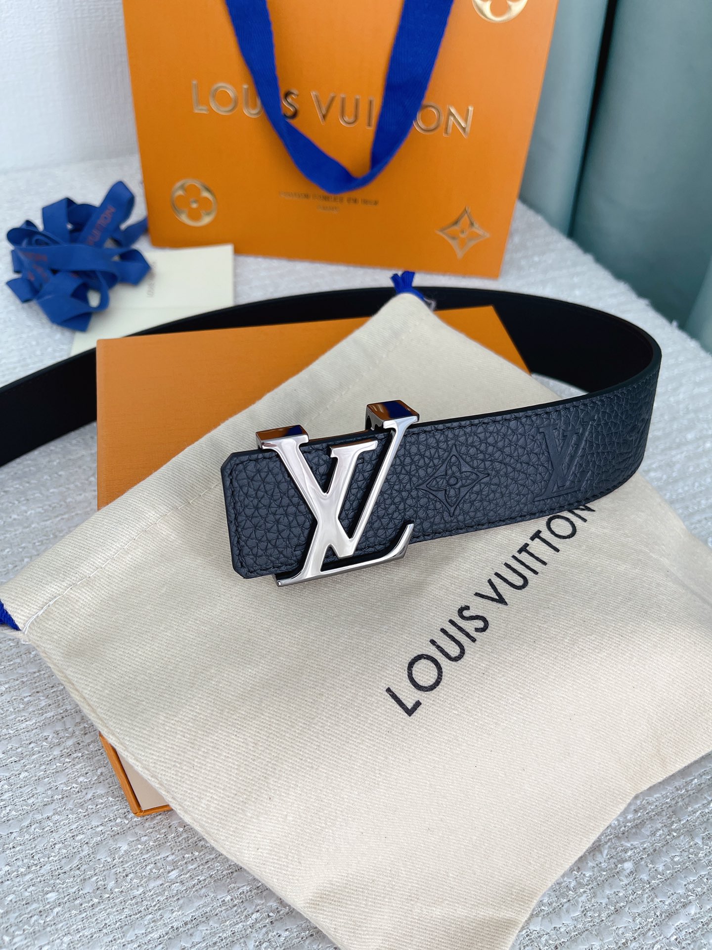 Louis Vuitton Male Basic Belt Cow Leather 13514-m-l