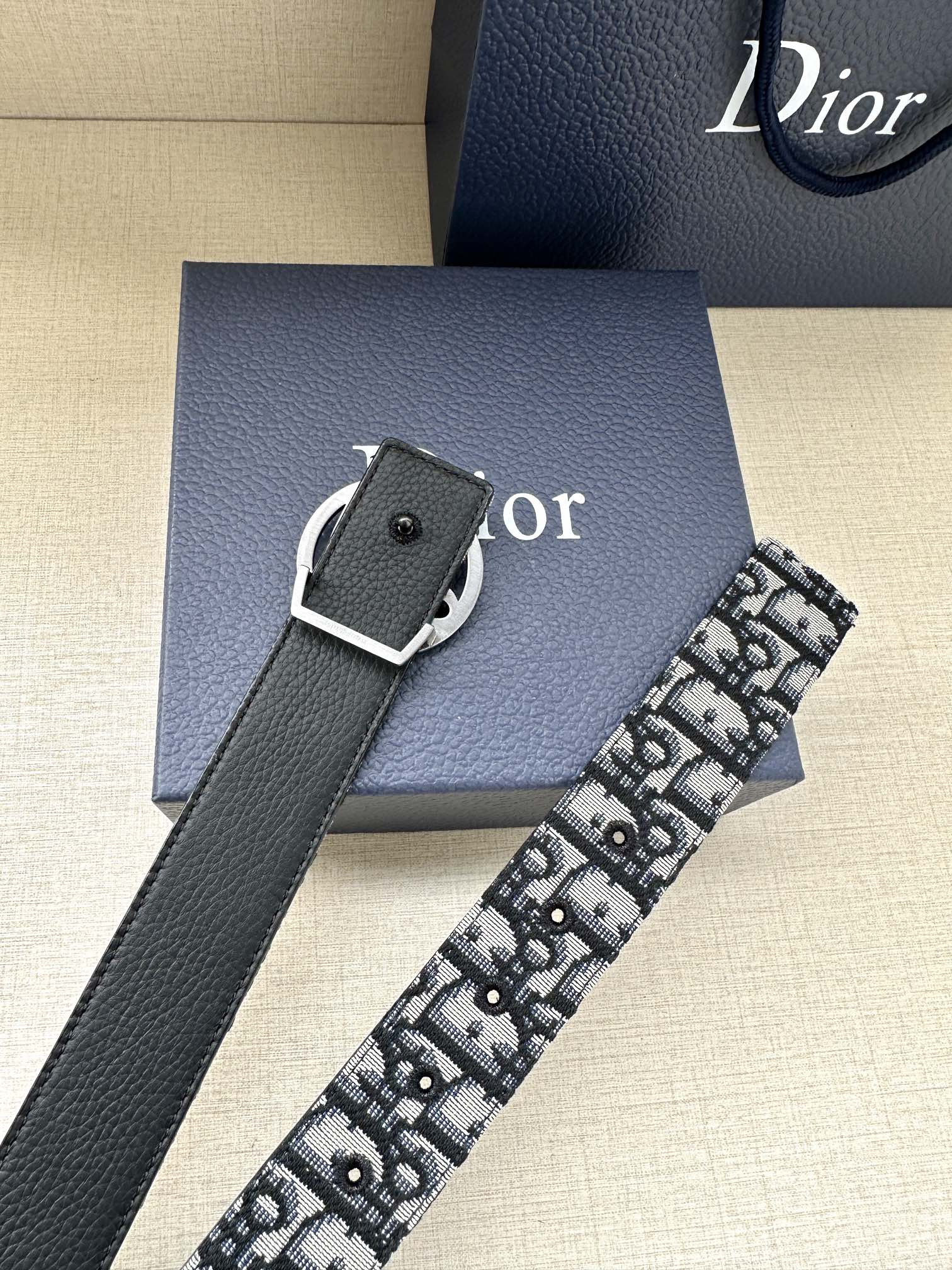 Dior Basic Belt Gold M-l