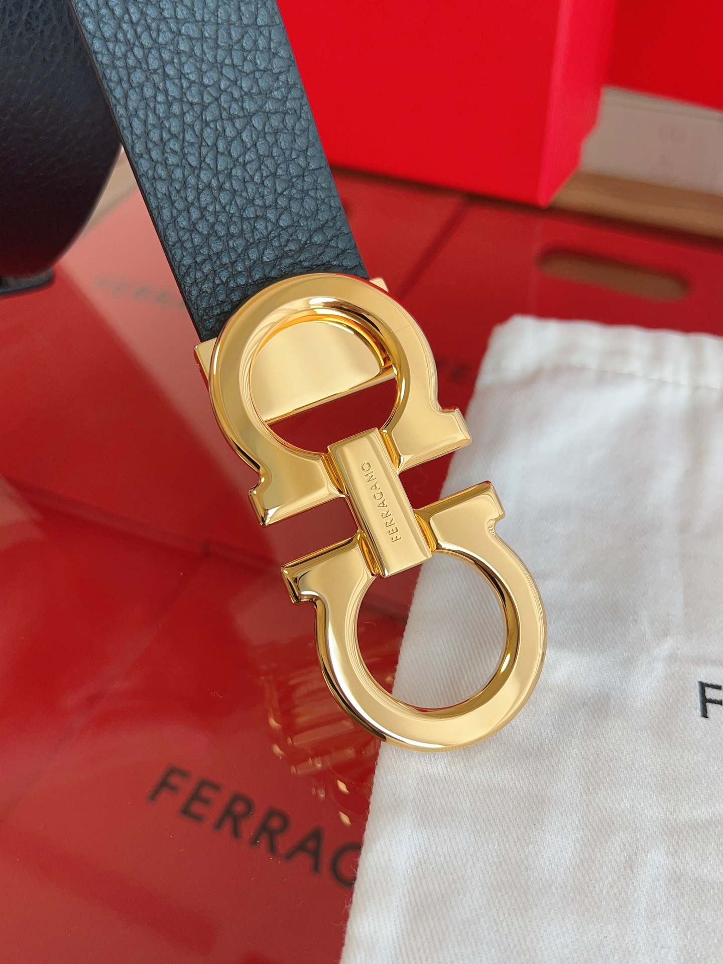 Salvatore Ferragamo Basic Belt Cow Leather M