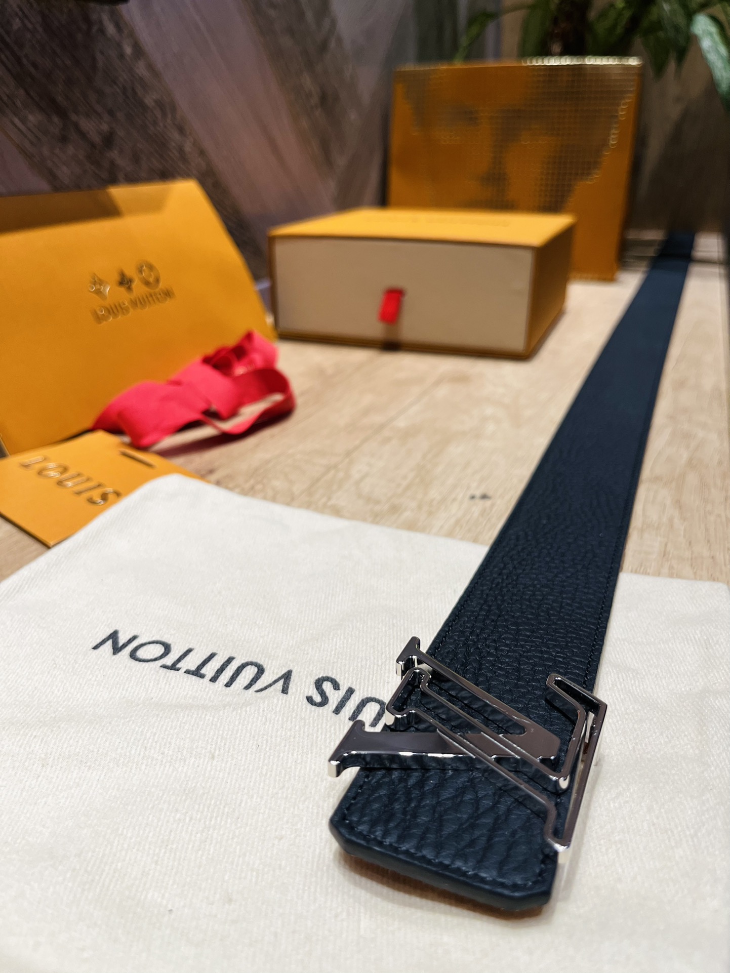 Louis Vuitton Basic Belt Cow Leather 40mm-s-l