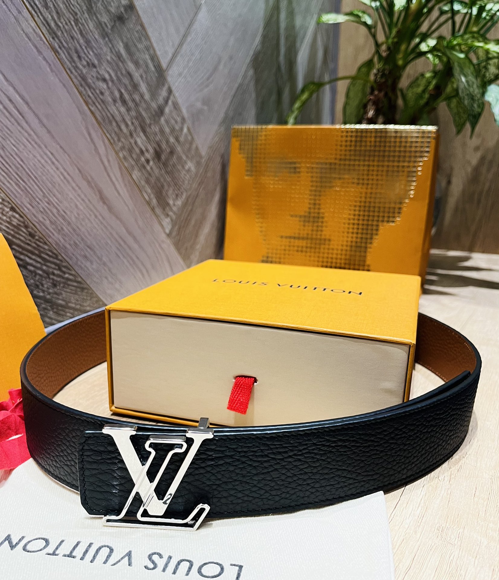 Louis Vuitton Basic Belt Cow Leather 40mm-s-l