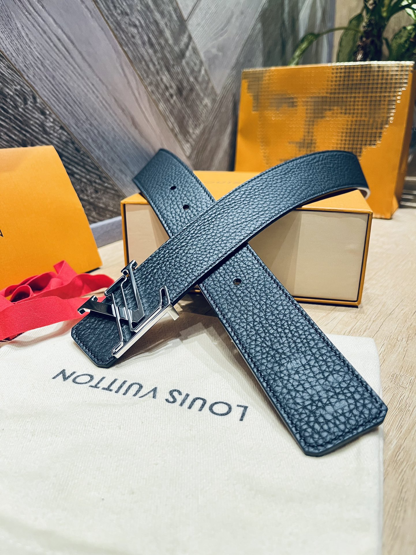 Louis Vuitton Basic Belt Cow Leather 40mm-s-l