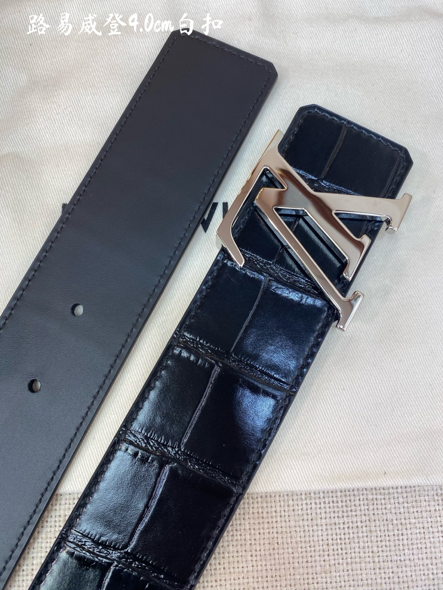 Louis Vuitton Male Basic Belt Cow Leather S-l