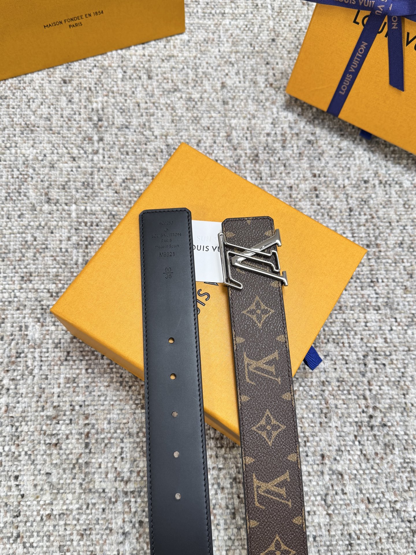 Louis Vuitton Basic Belt S-l