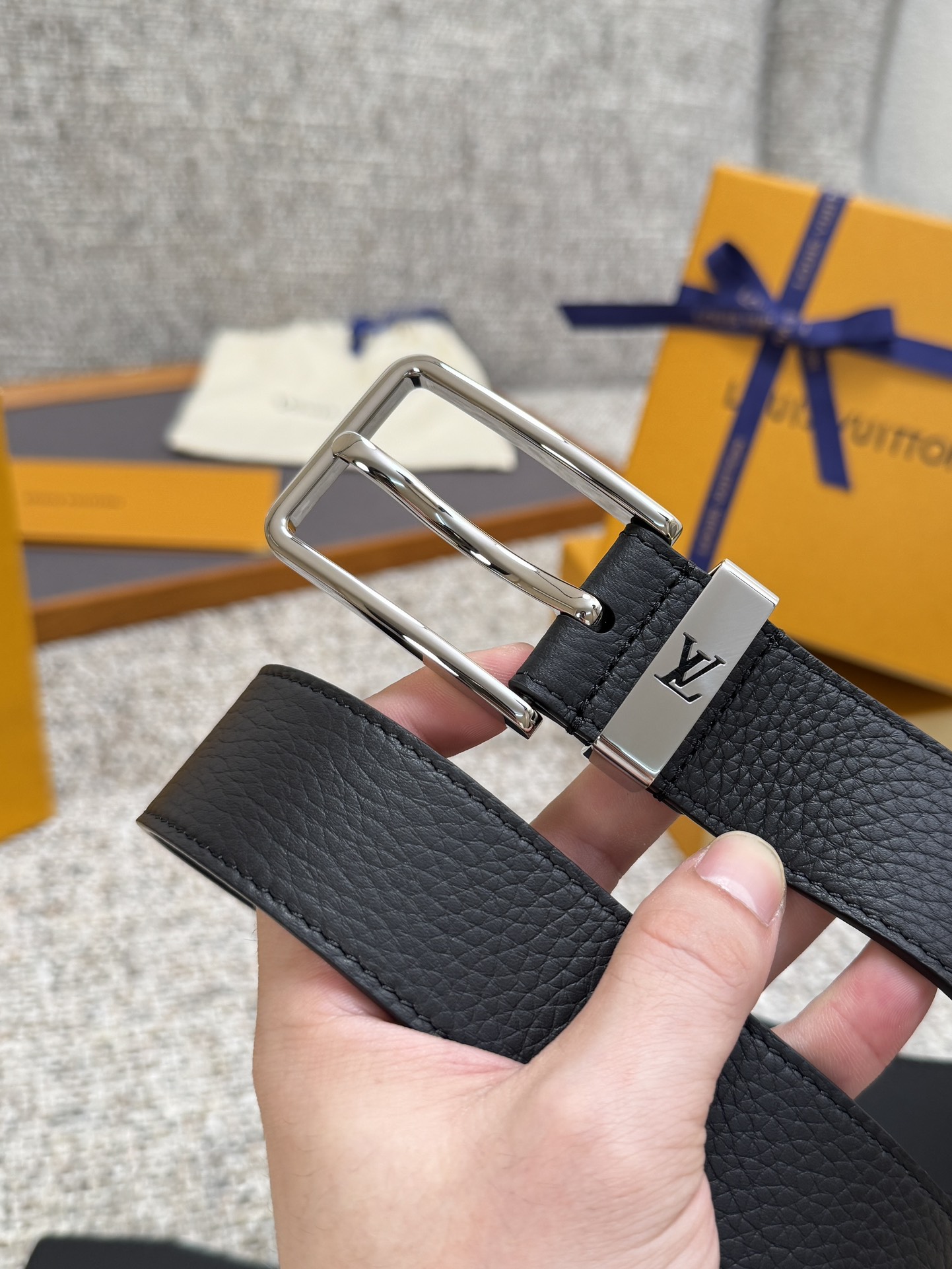 Louis Vuitton Basic Belt S-l