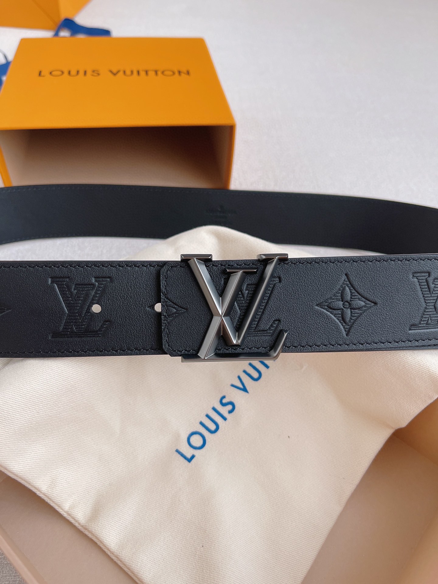 Louis Vuitton Basic Belt Cow Leather 40mm-13514-m-l