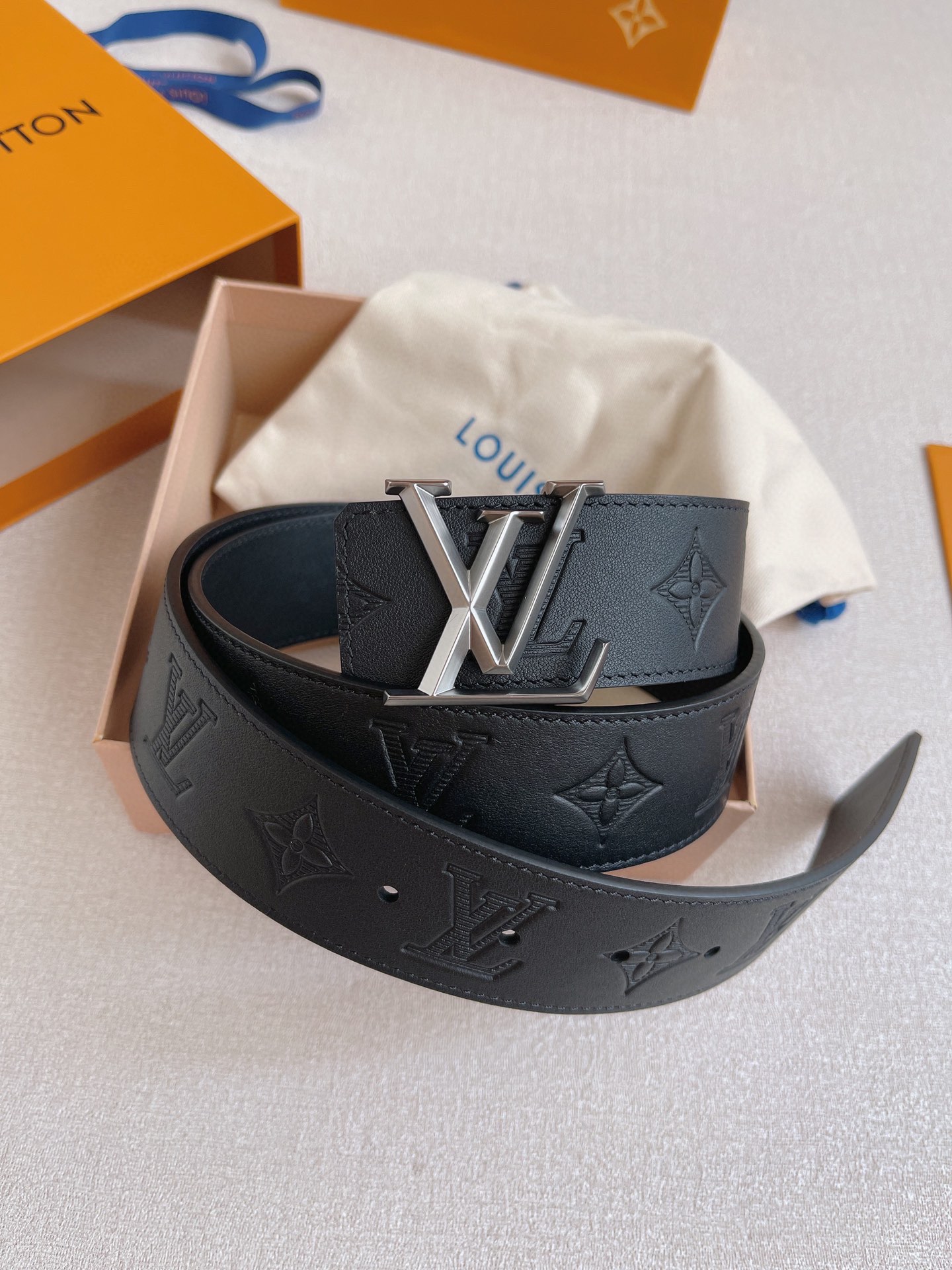 Louis Vuitton Basic Belt Cow Leather 40mm-13514-m-l