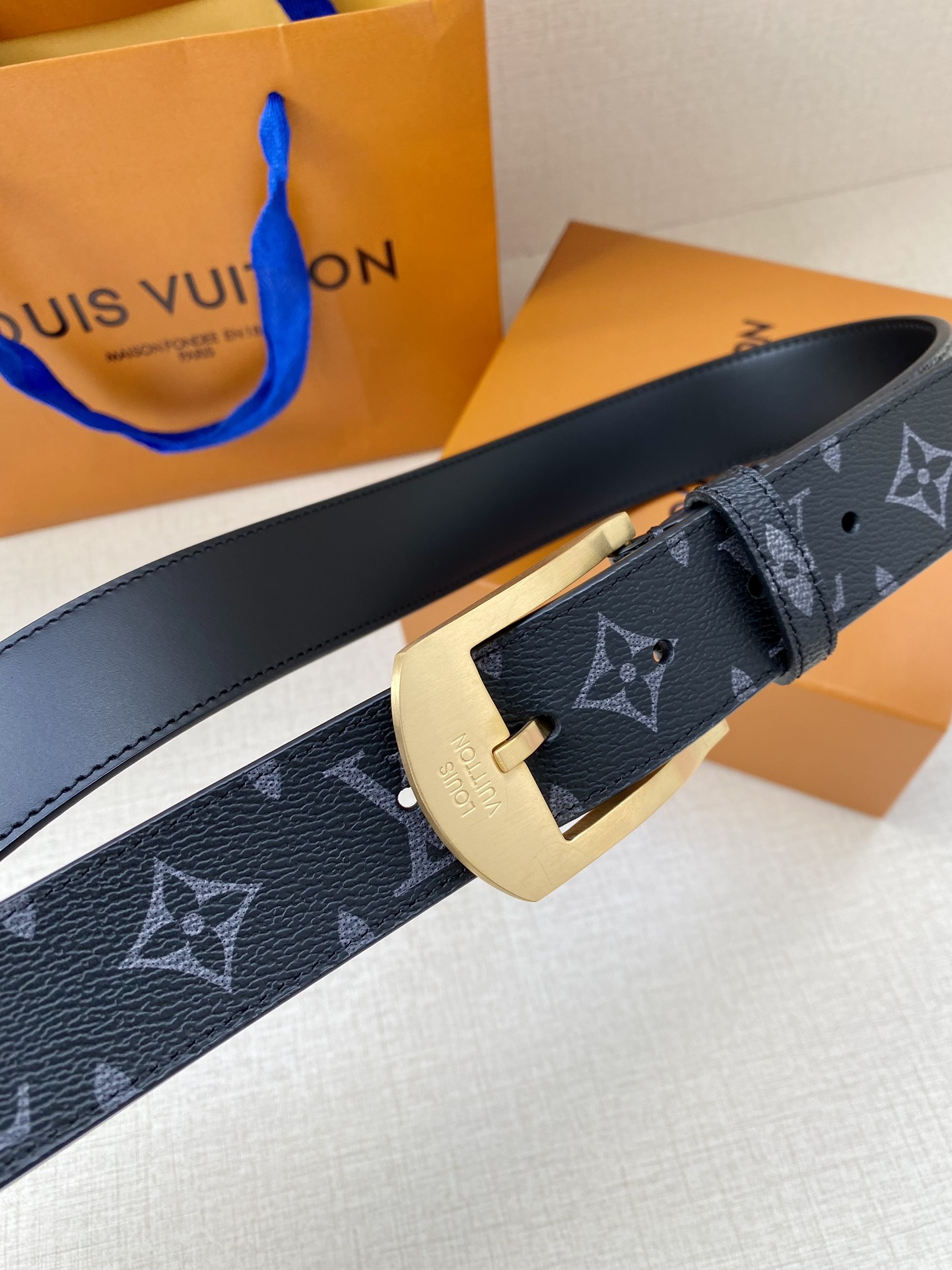 Louis Vuitton Male Canvas Belt Canvas 13514-m-l