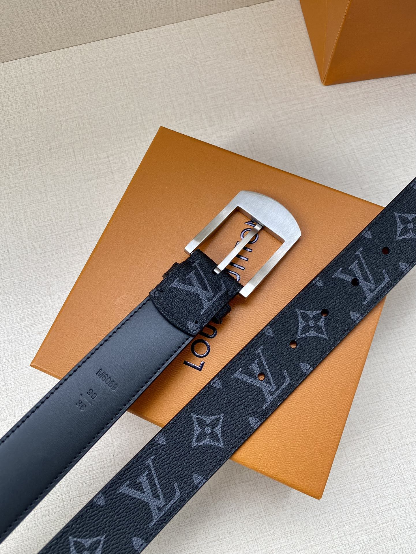 Louis Vuitton Male Canvas Belt Canvas 13514-m-l