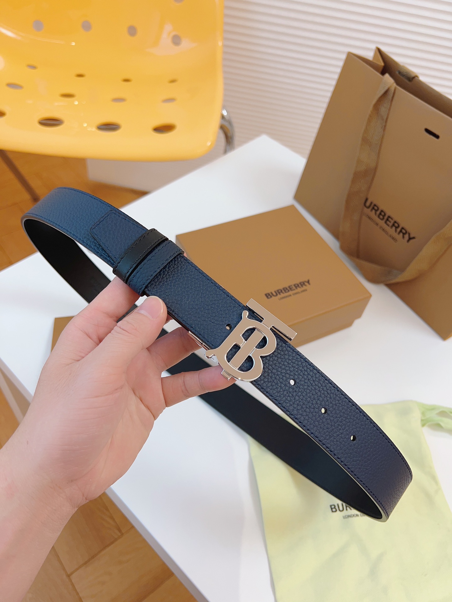 Burberry Basic Belt Top Grain Leather 34mm