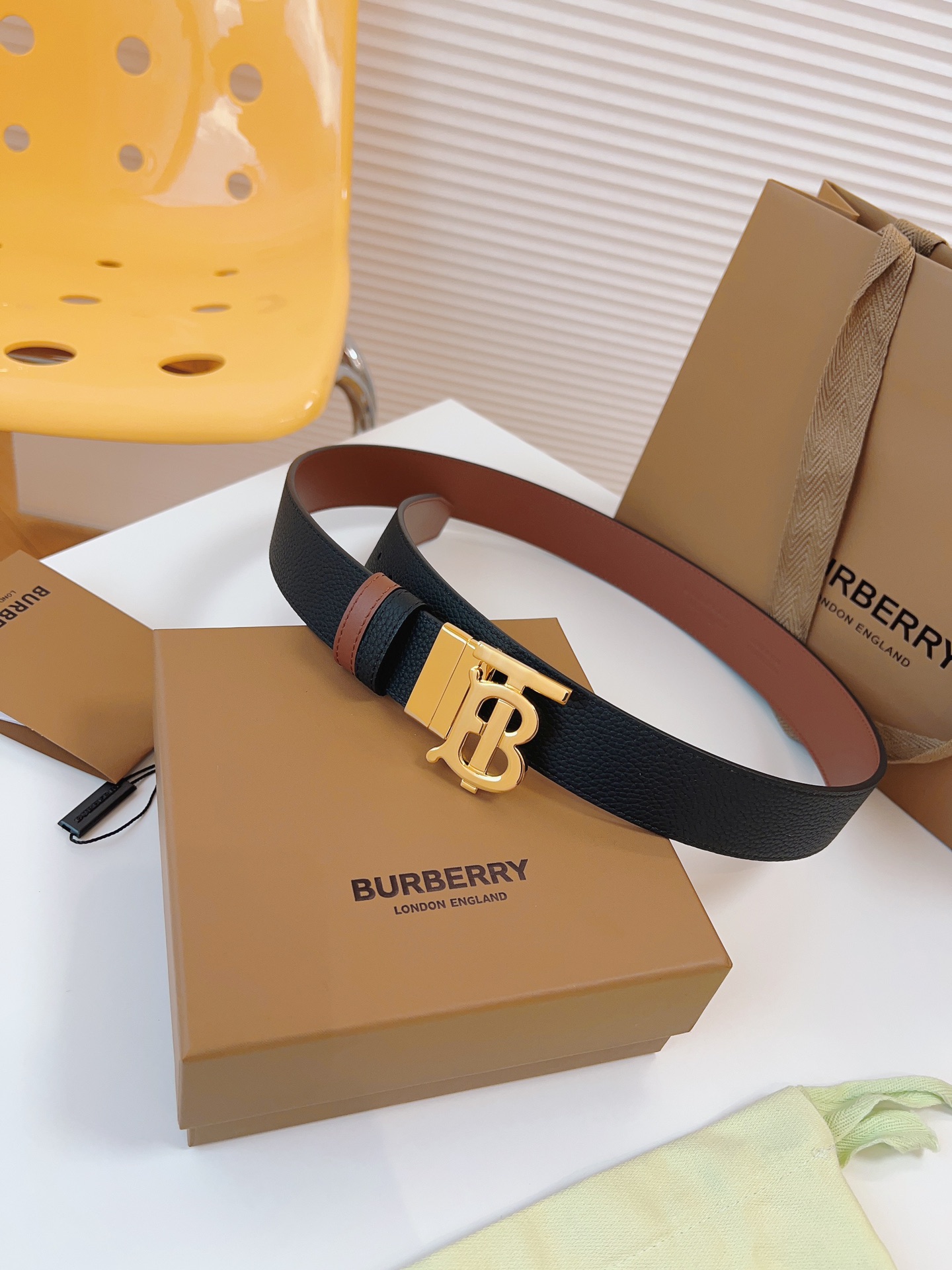 Burberry Basic Belt Top Grain Leather 34mm
