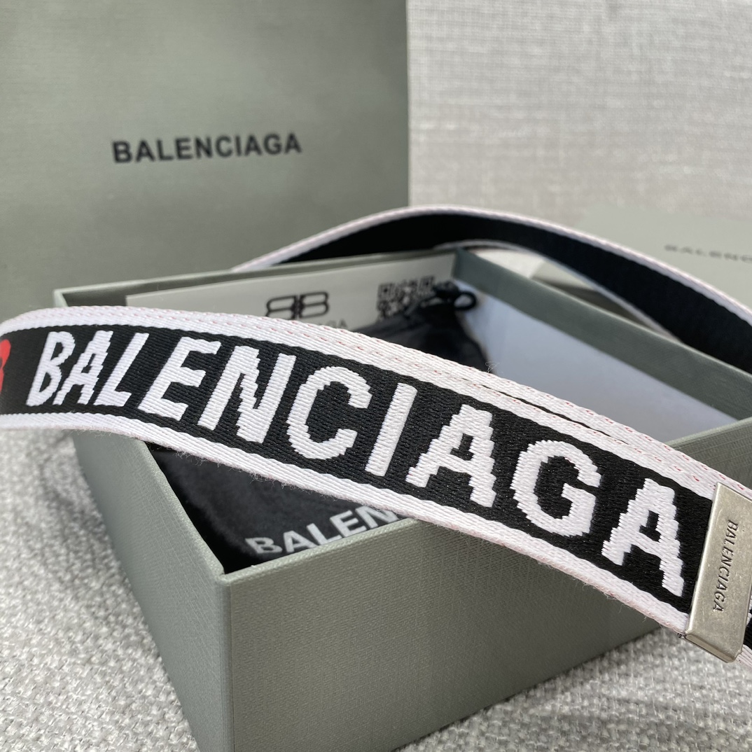 Balenciaga Basic Belt