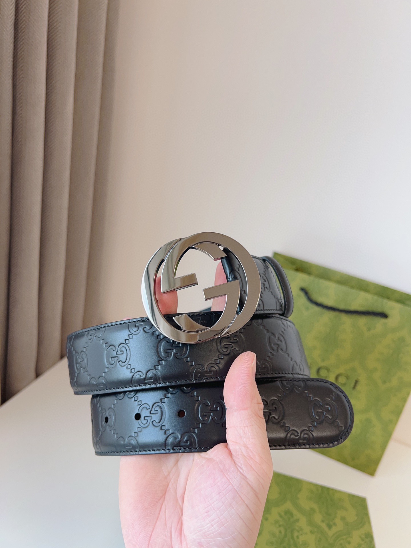 Gucci Male Leather Belt S-m