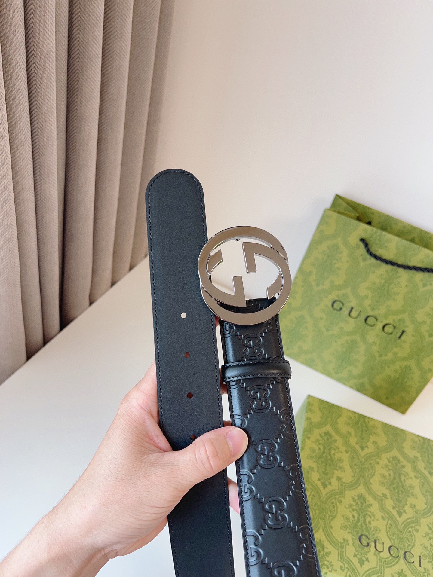 Gucci Male Leather Belt S-m