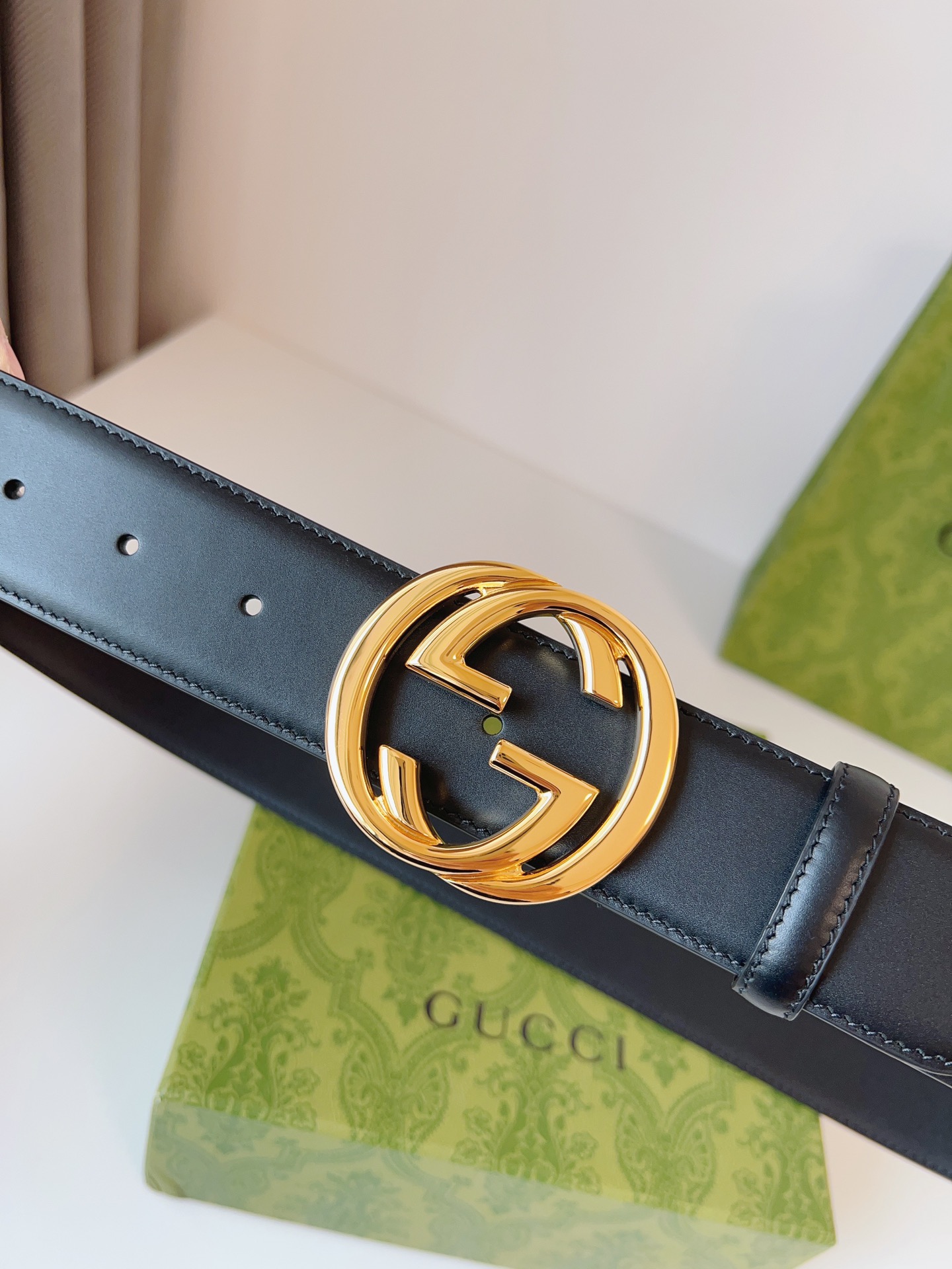 Gucci Male Leather Belt M