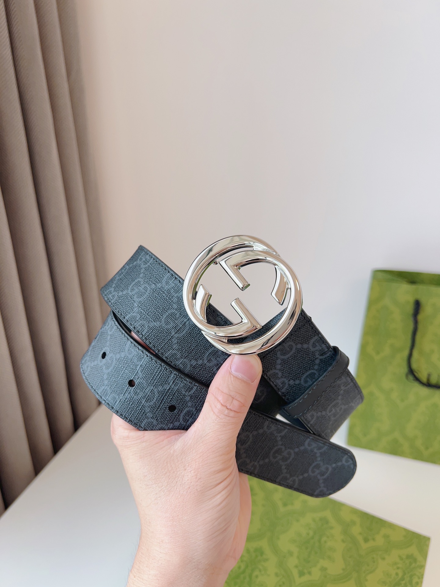 Gucci Male Leather Belt M