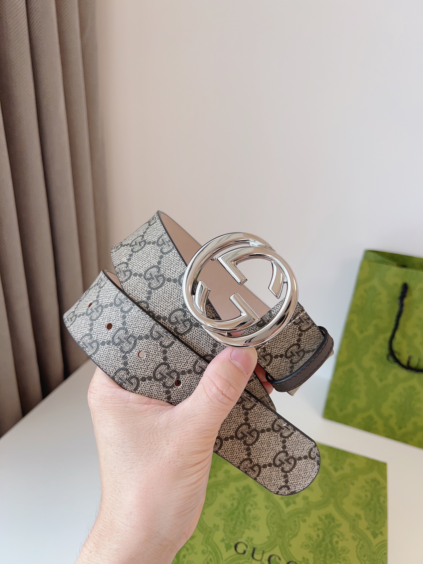 Gucci Male Leather Belt M