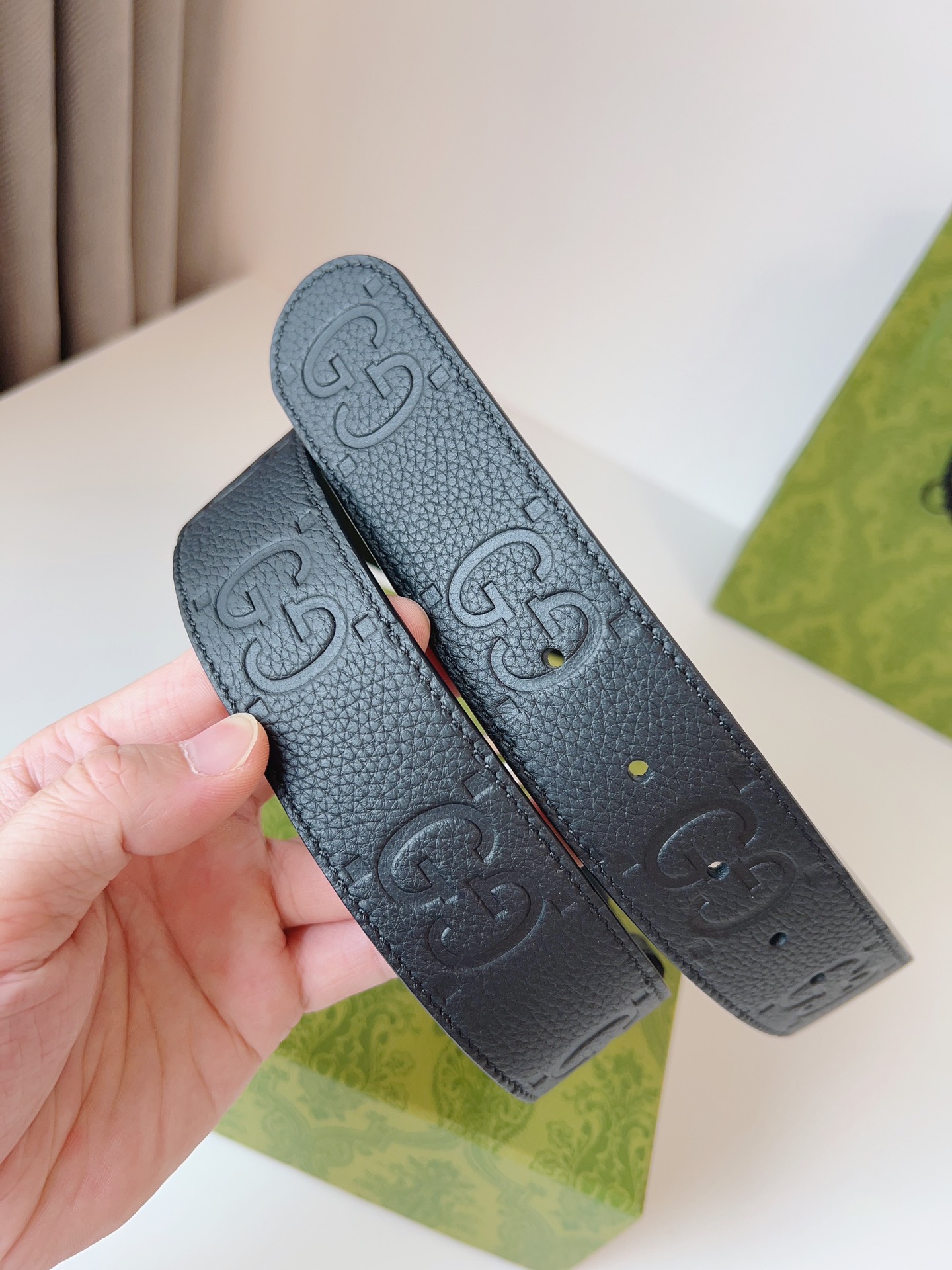 Gucci Male Leather Belt M