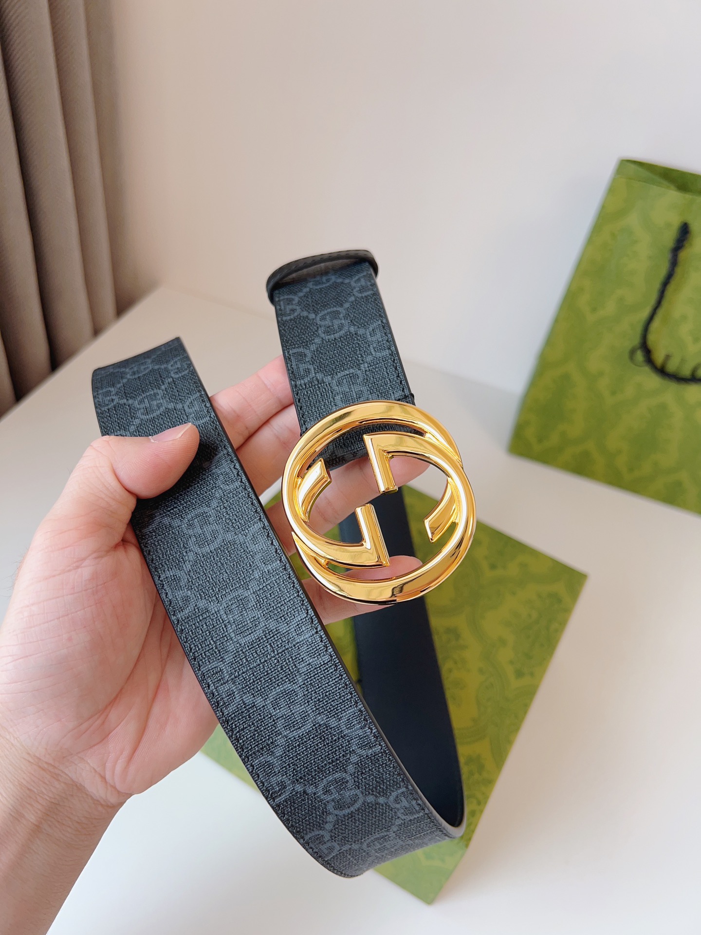 Gucci Male Leather Belt M