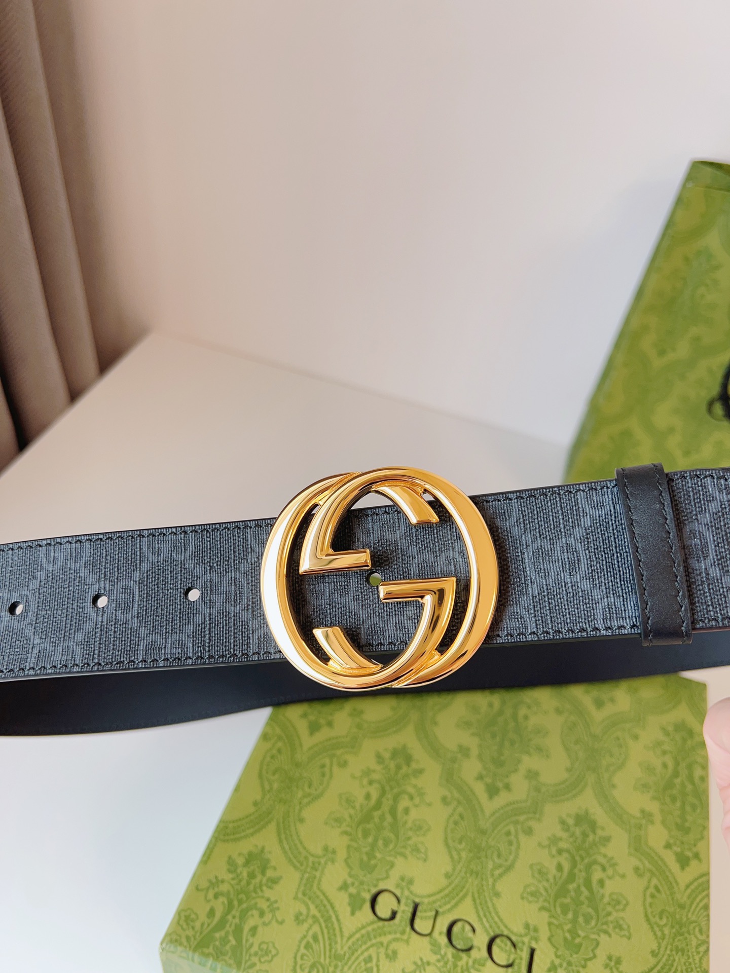 Gucci Male Leather Belt M