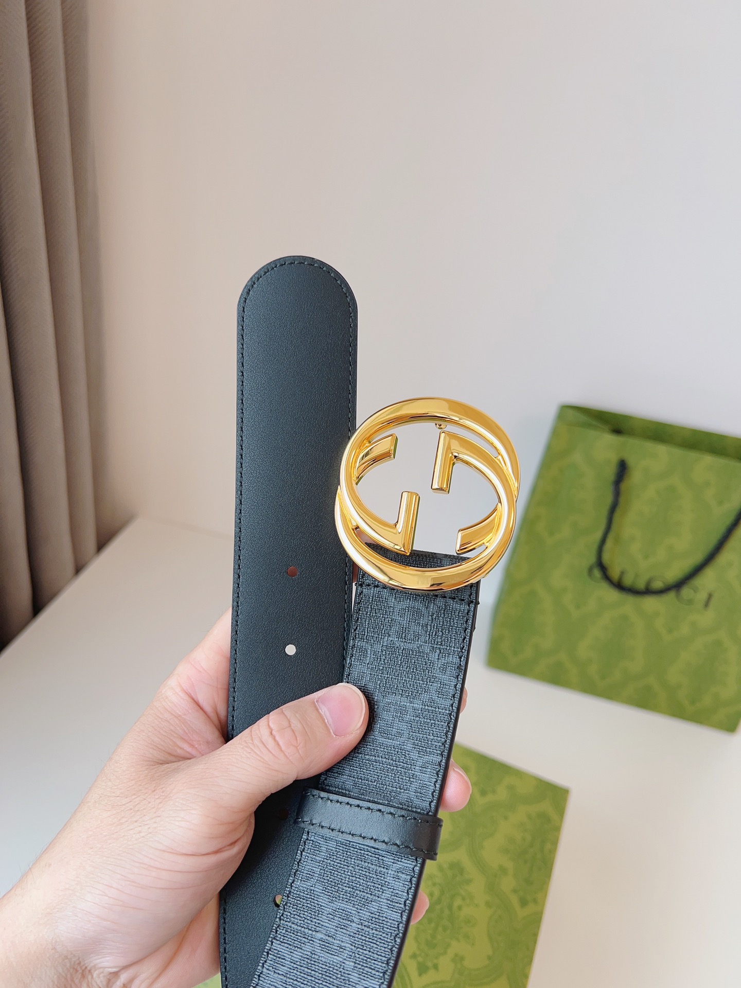 Gucci Male Leather Belt M