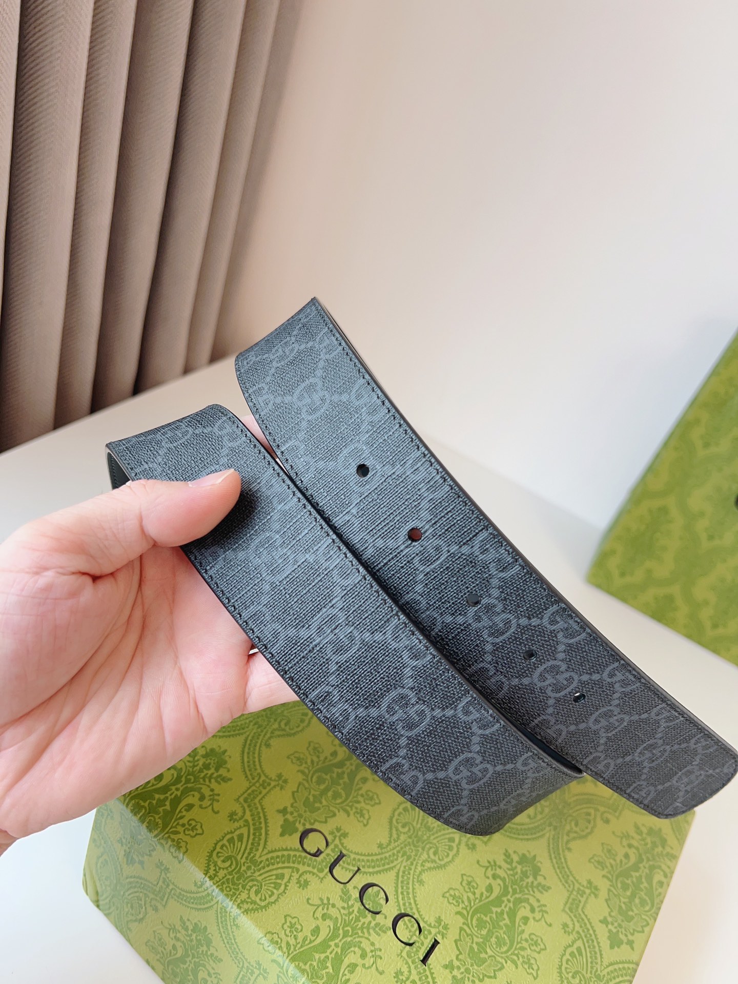 Gucci Male Leather Belt M