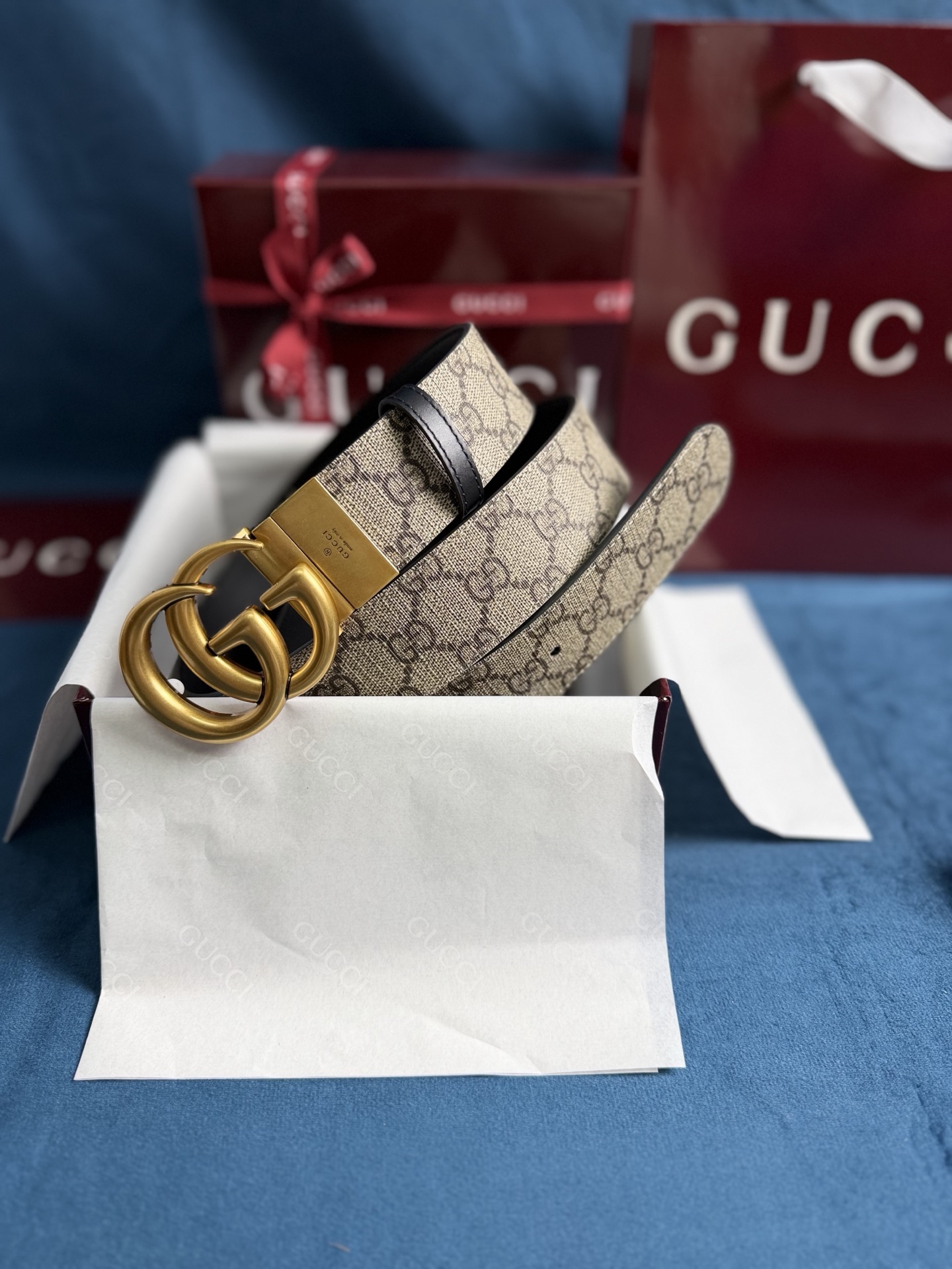 Gucci Basic Belt Gold