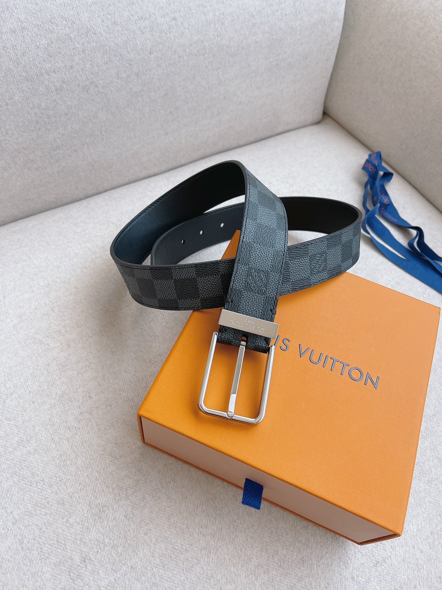 Louis Vuitton Leather Belt Cow Leather 35mm-m-l