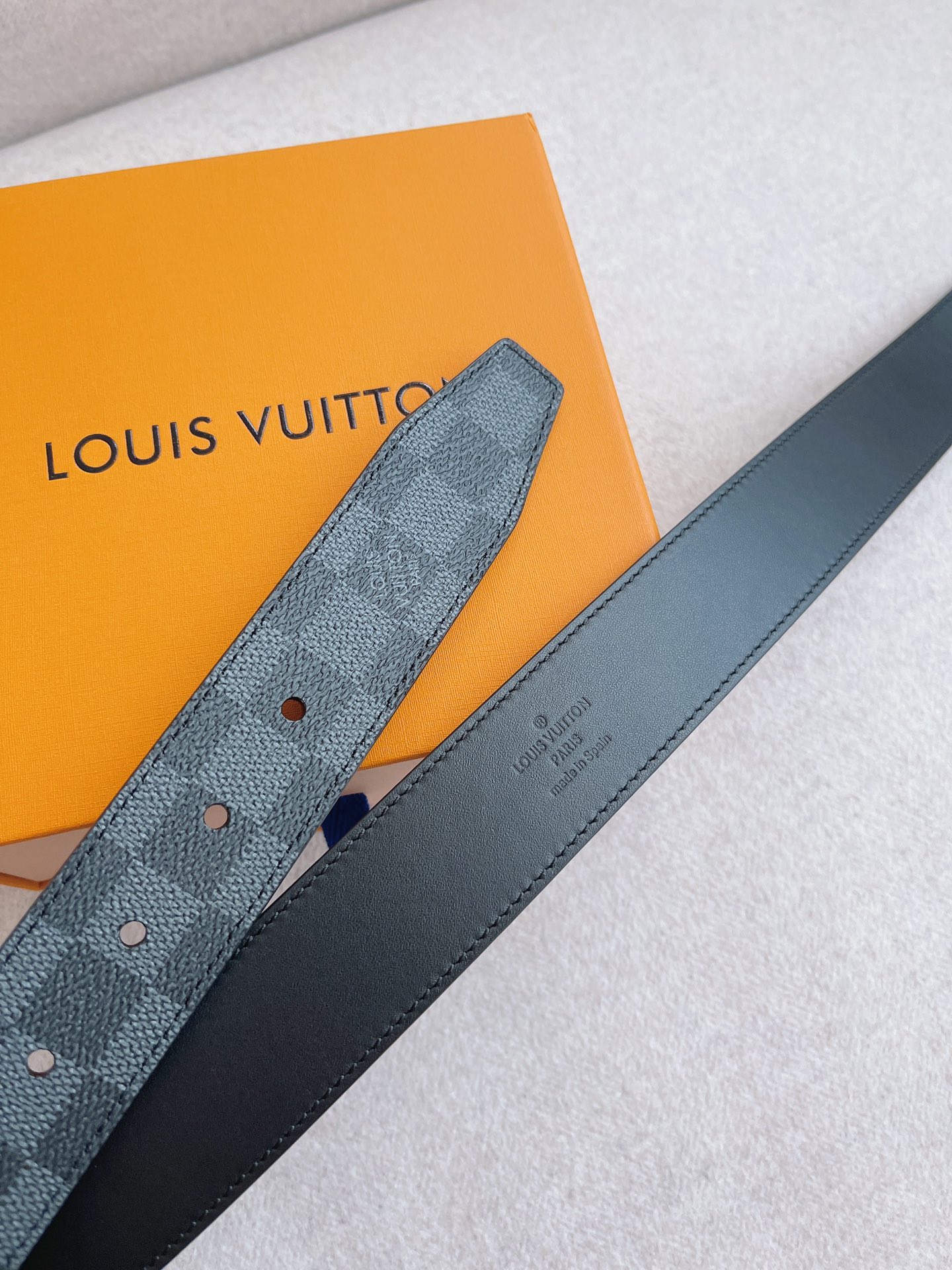 Louis Vuitton Leather Belt Cow Leather 35mm-m-l