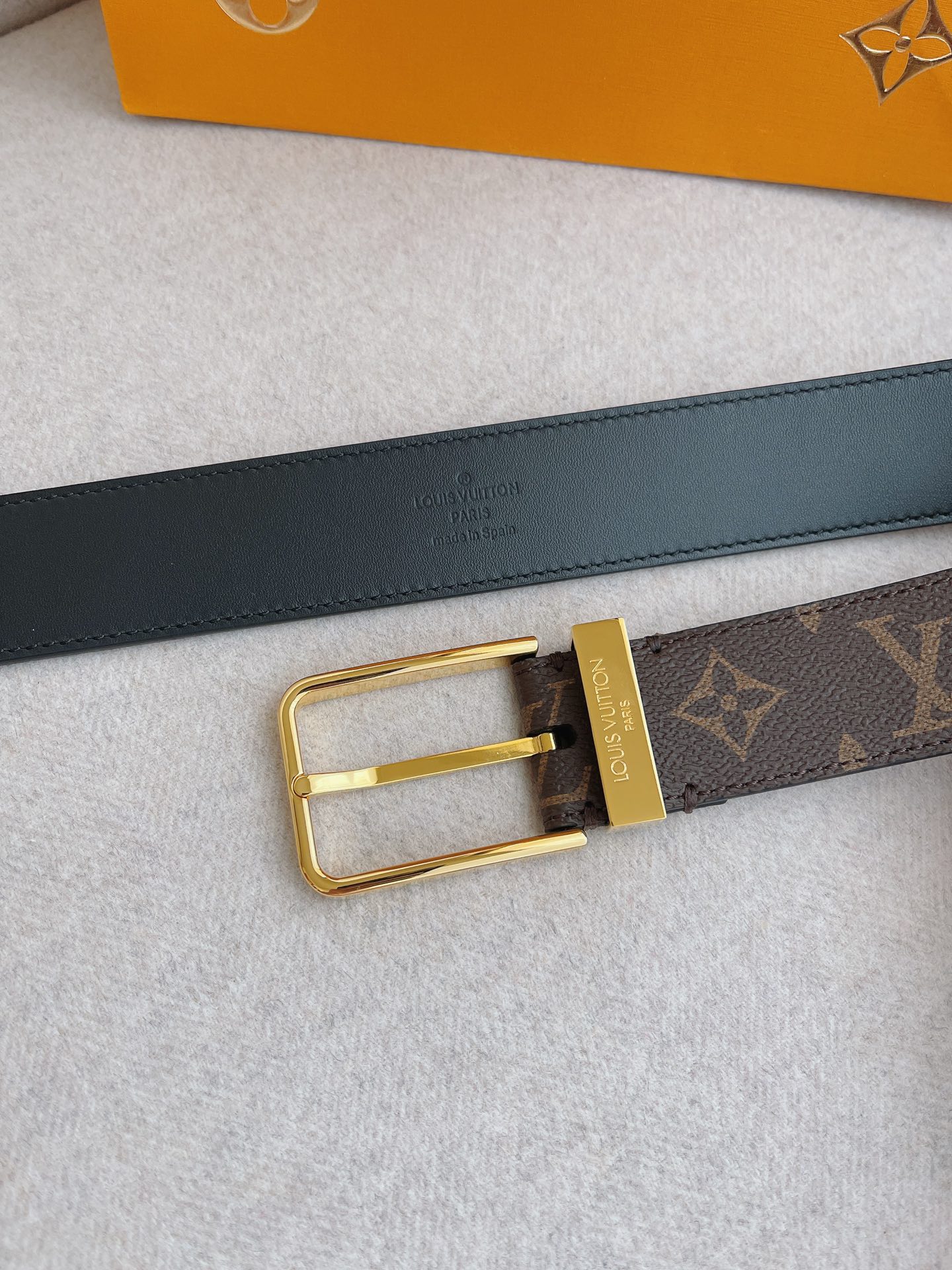 Louis Vuitton Leather Belt Cow Leather 35mm-m-l