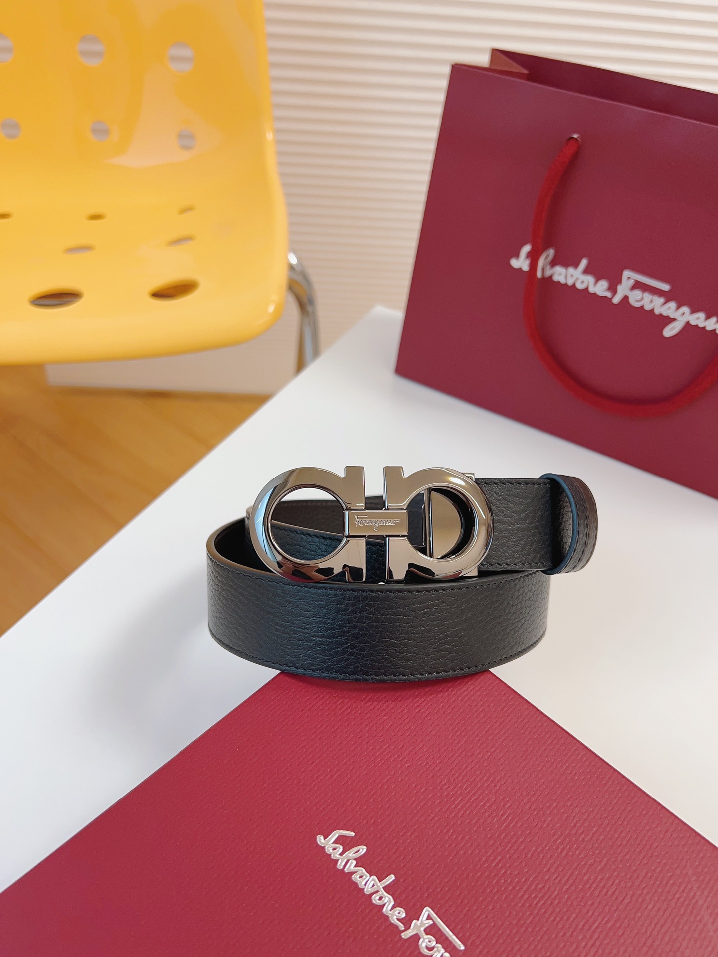 Salvatore Ferragamo Leather Belt 35mm-m