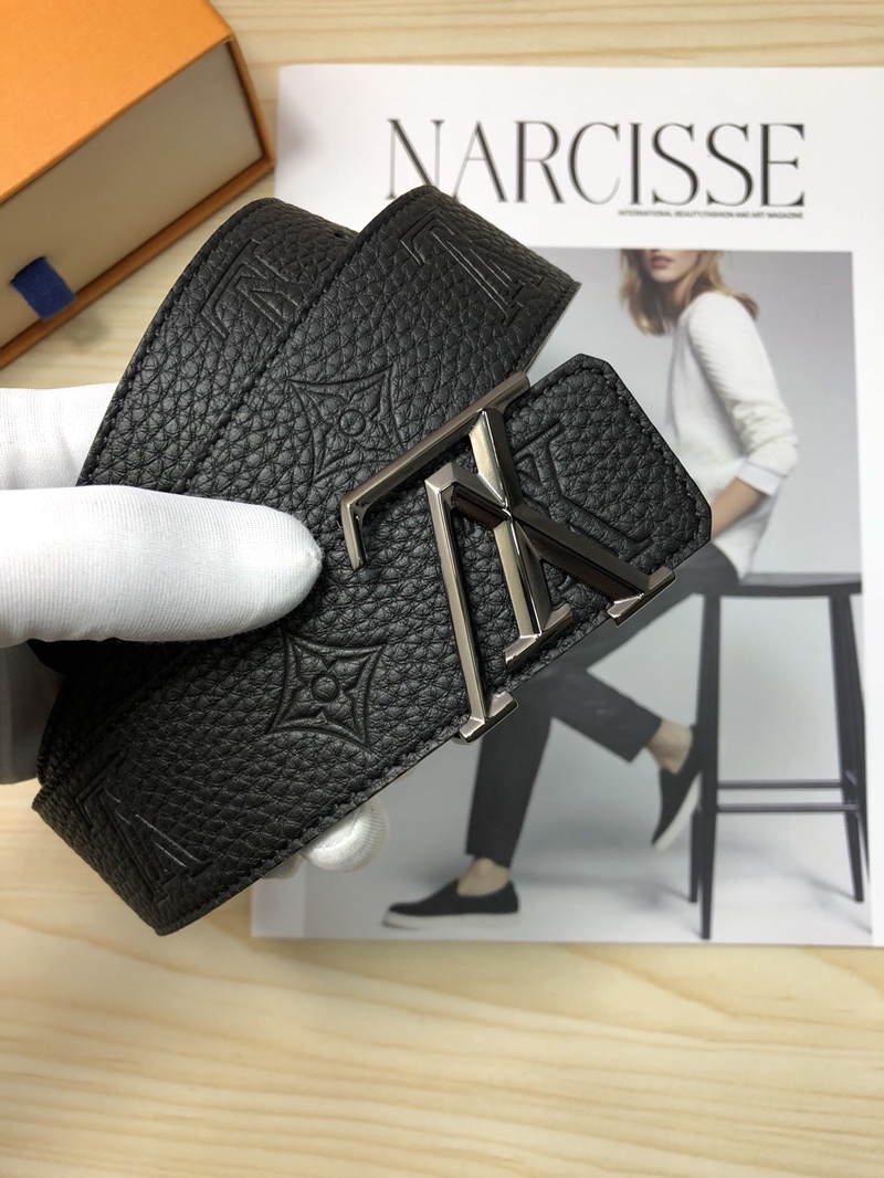 Louis Vuitton Leather Belt Top Grain Leather M-l