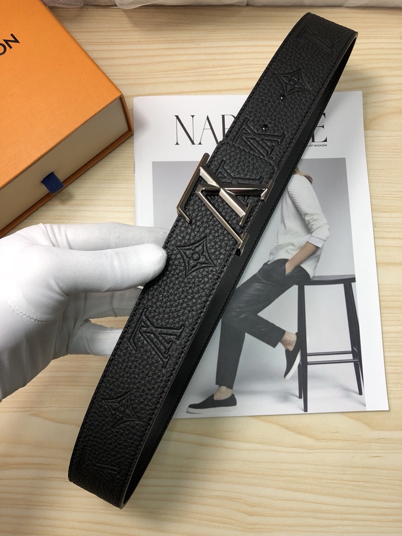 Louis Vuitton Leather Belt Top Grain Leather M-l