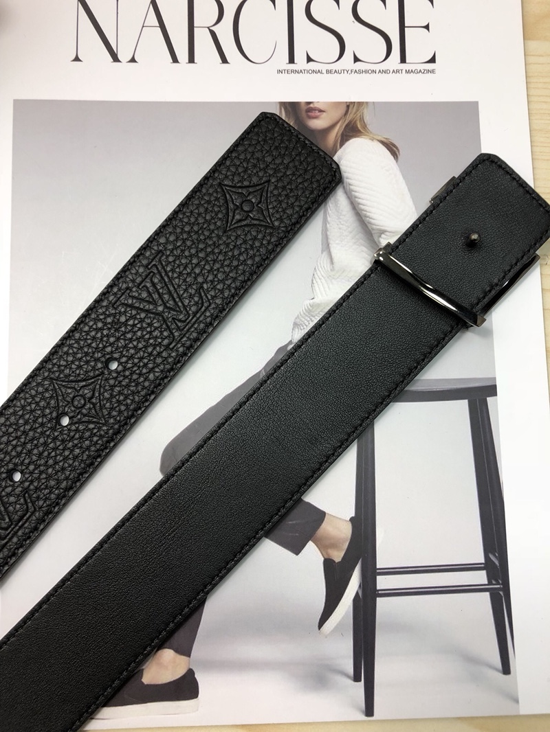 Louis Vuitton Leather Belt Top Grain Leather M-l