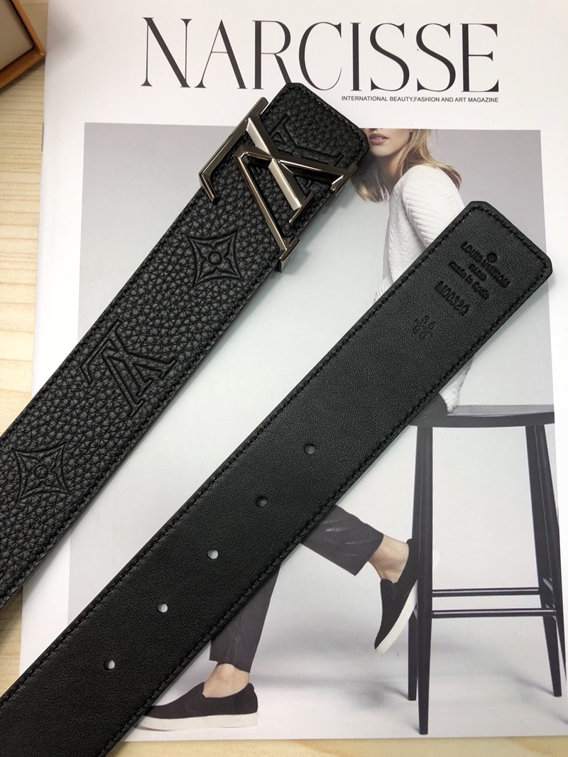 Louis Vuitton Leather Belt Top Grain Leather M-l