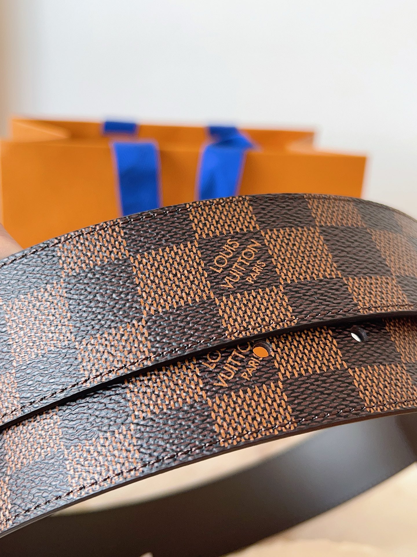 Louis Vuitton Leather Belt M-l