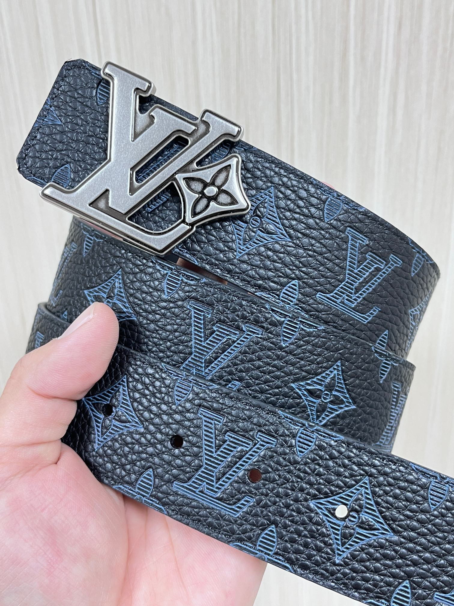 Louis Vuitton Basic Belt Cow Leather M-l