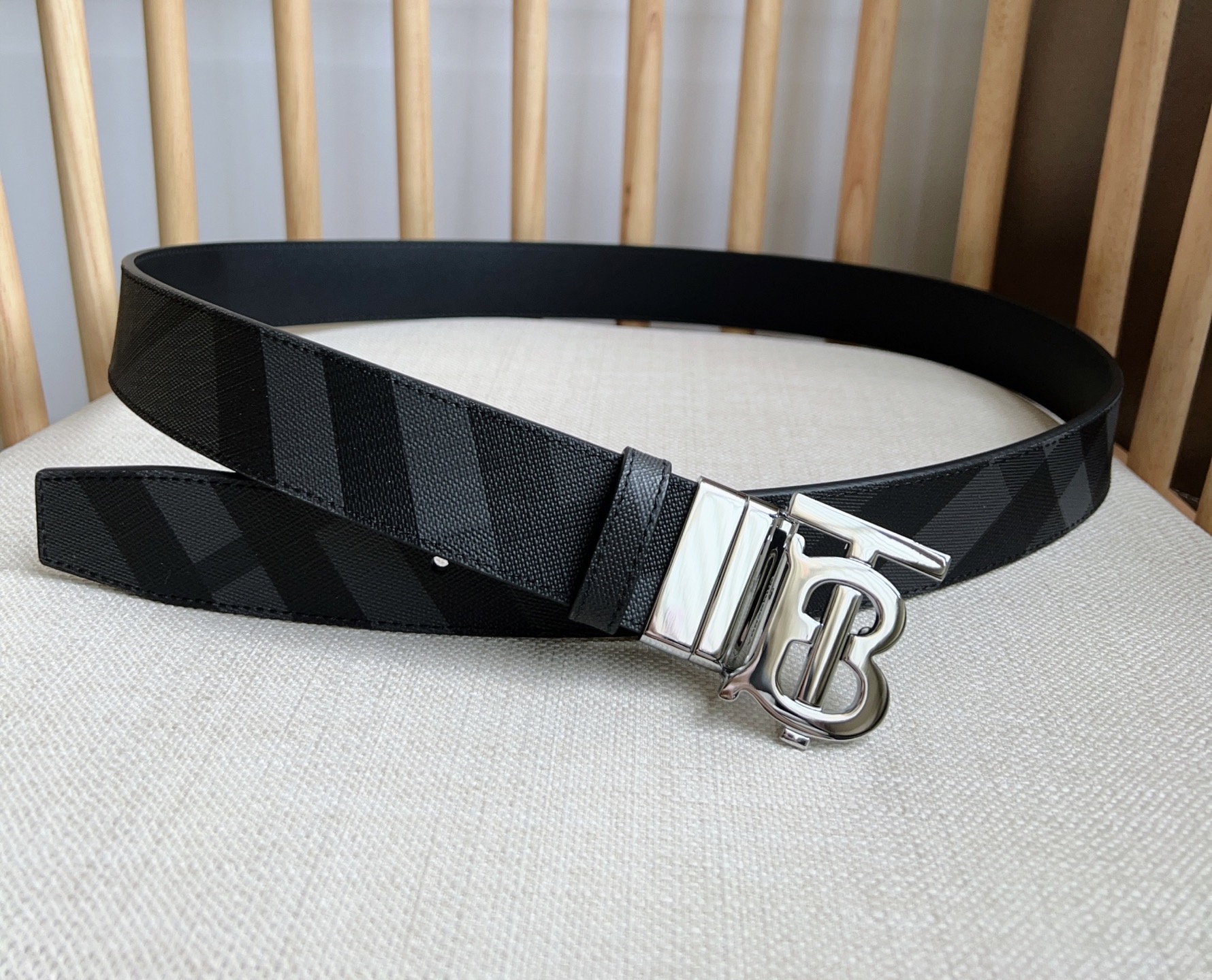 Burberry Basic Belt M-l