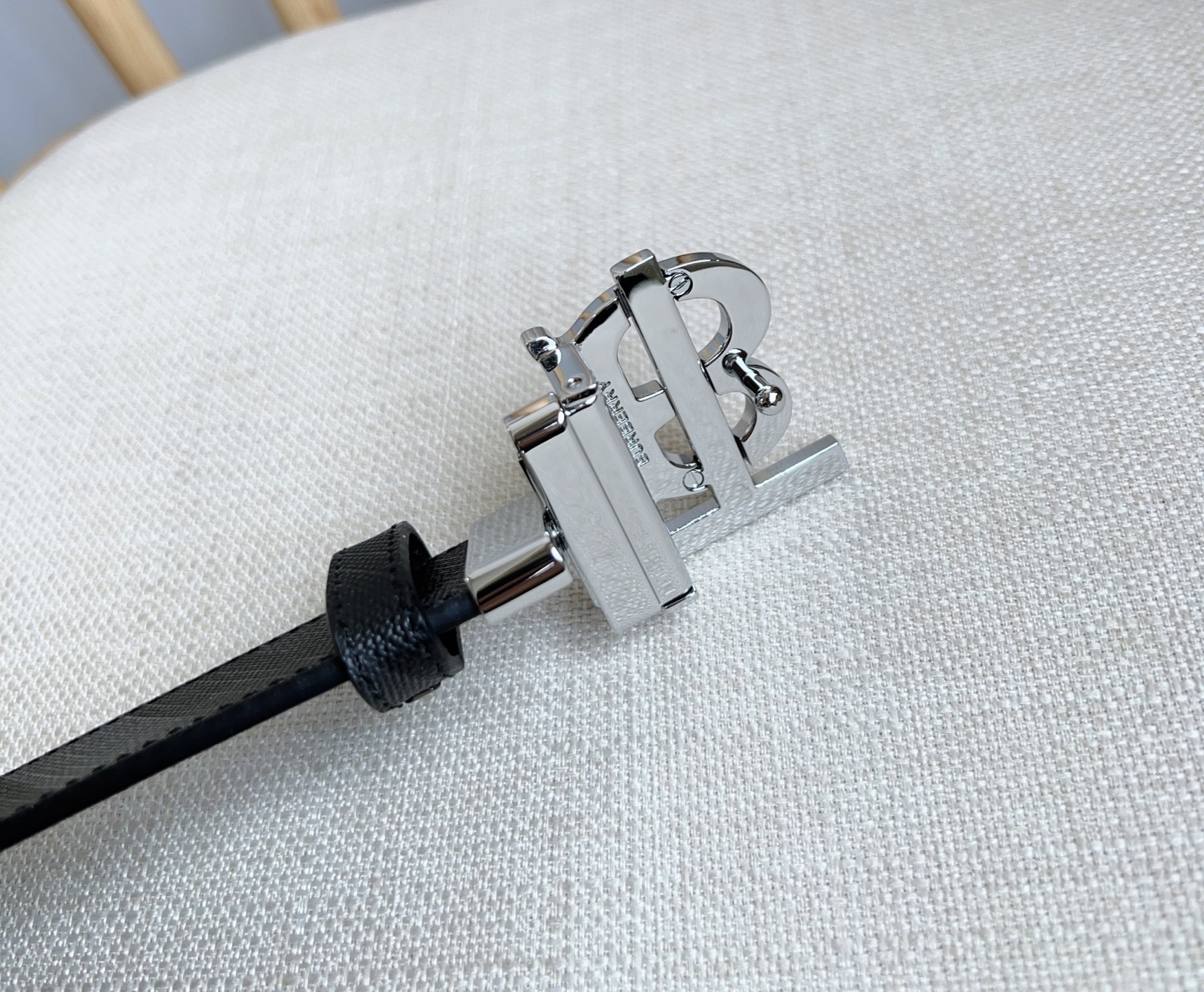 Burberry Basic Belt M-l