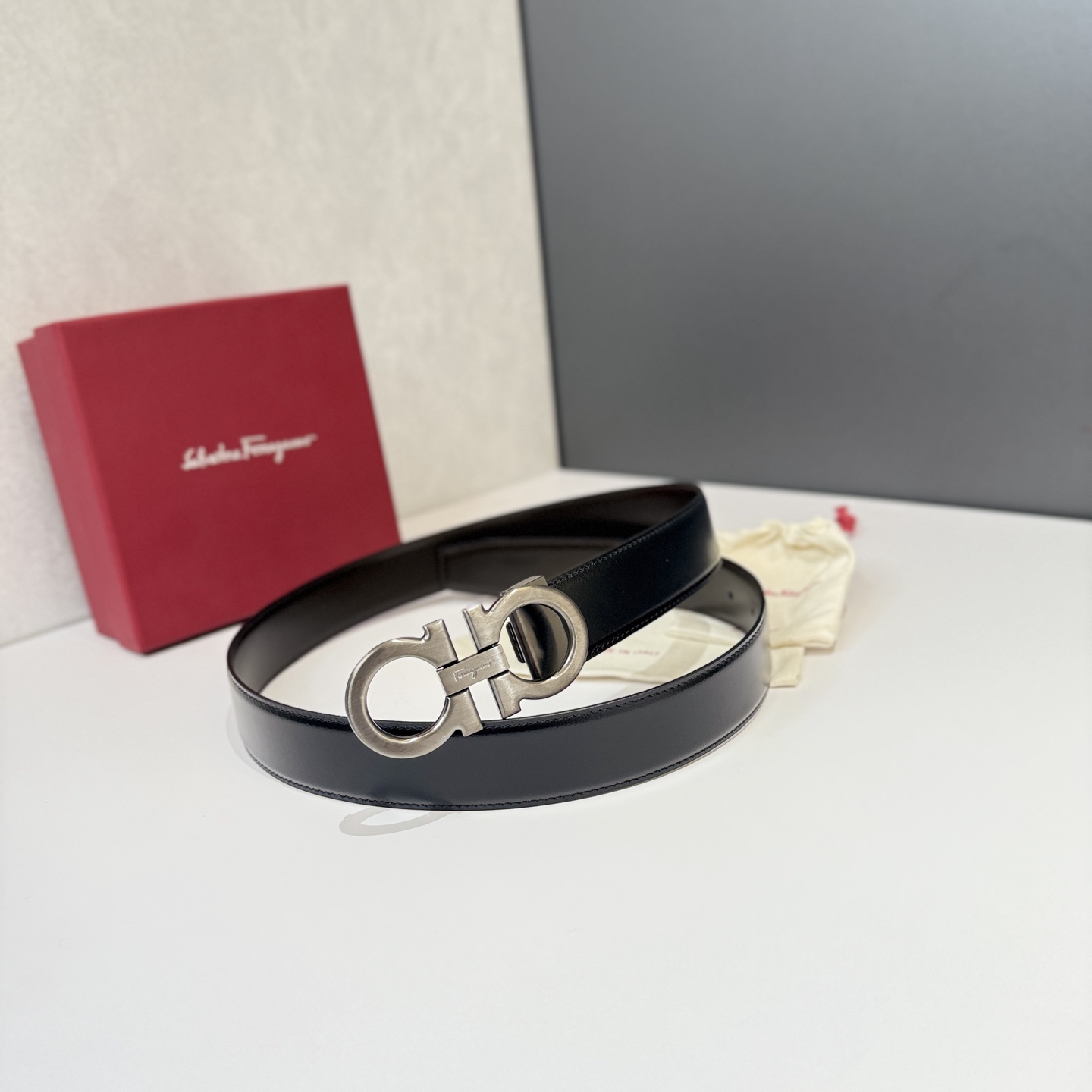 Salvatore Ferragamo Basic Belt S-m-l