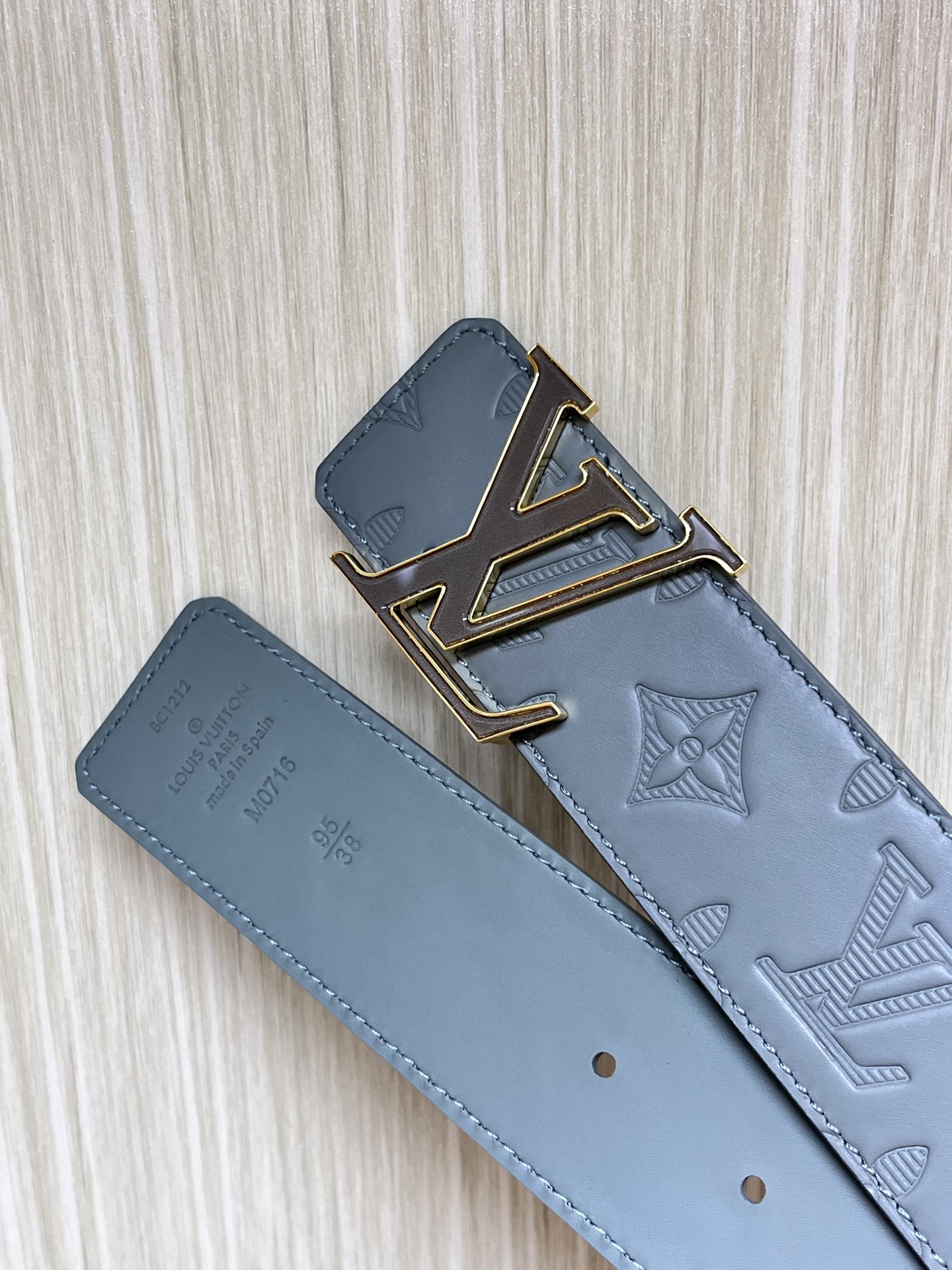 Louis Vuitton Male Basic Belt Cow Leather L