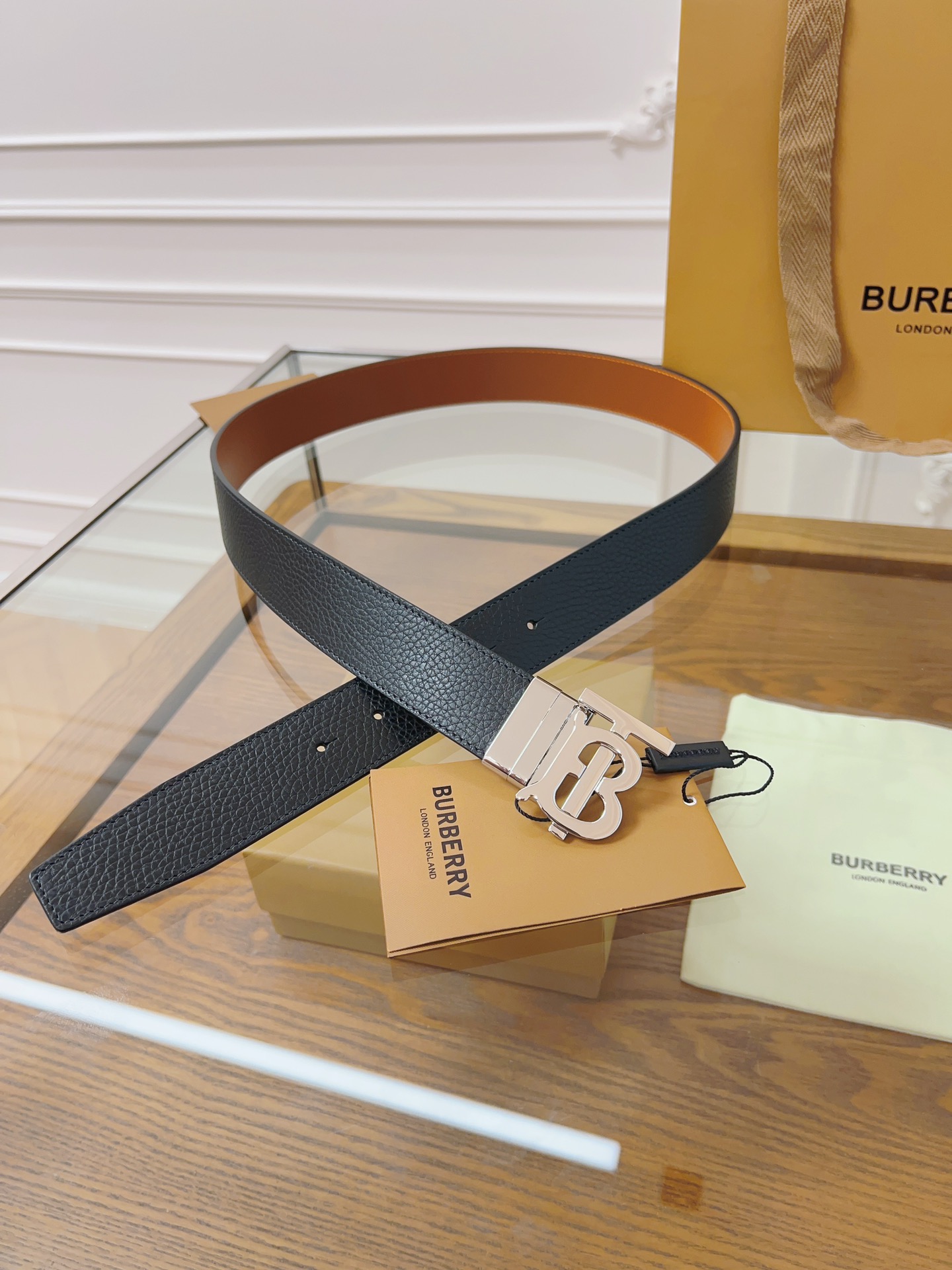 Burberry Basic Belt Black