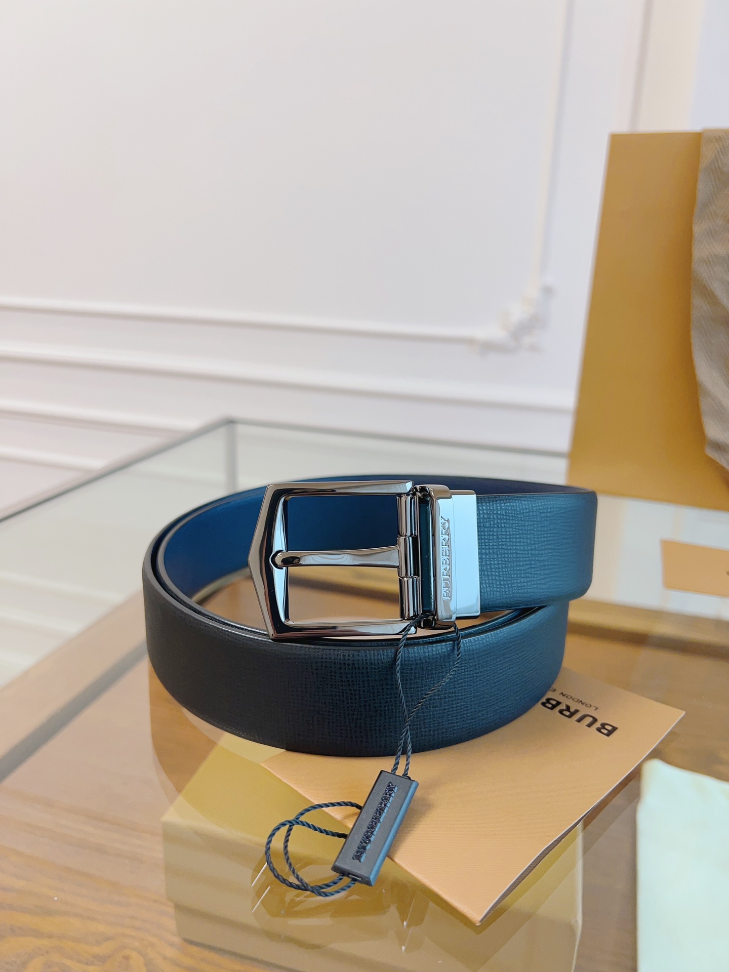 Burberry Basic Belt Black