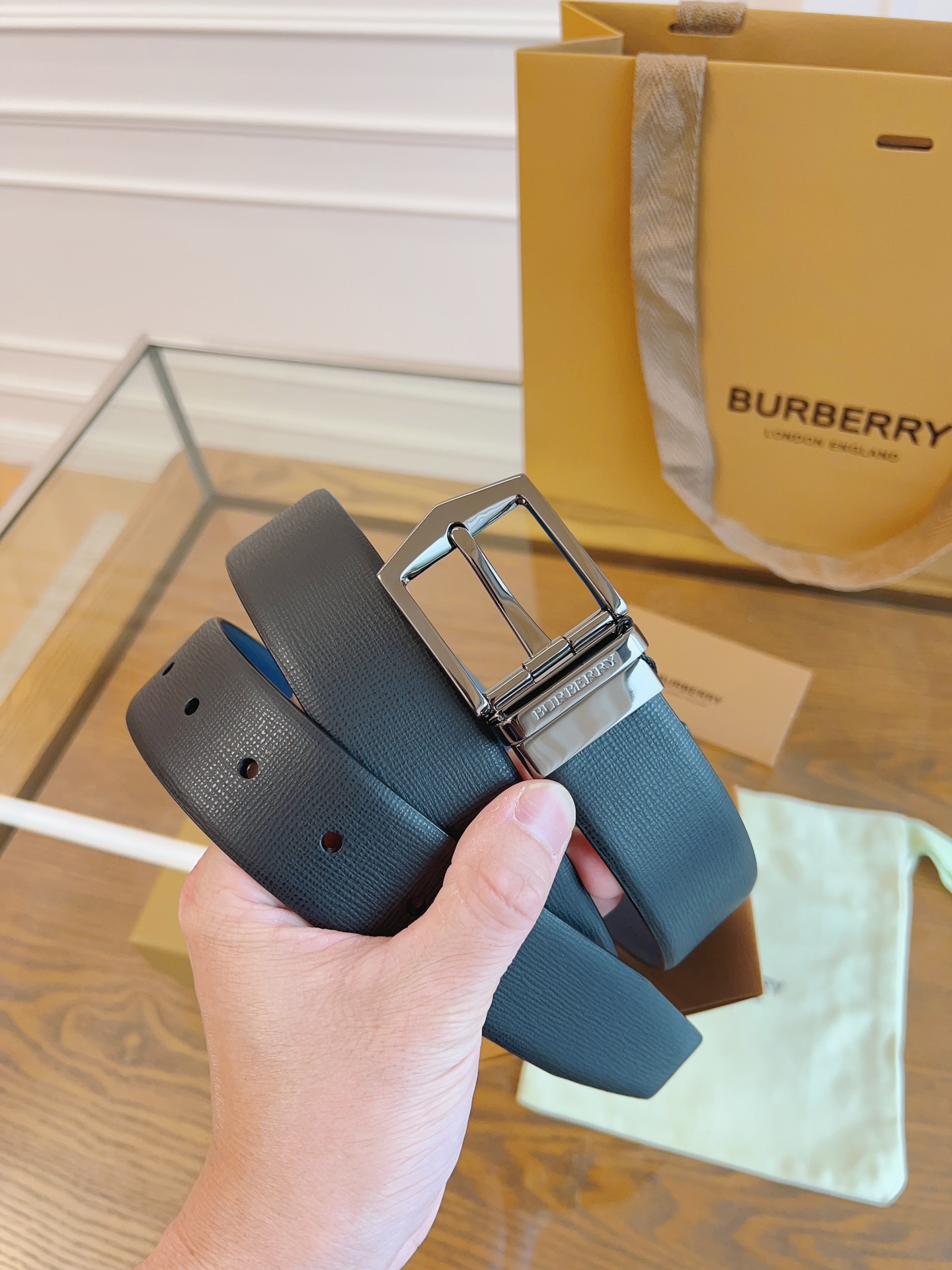 Burberry Basic Belt Black