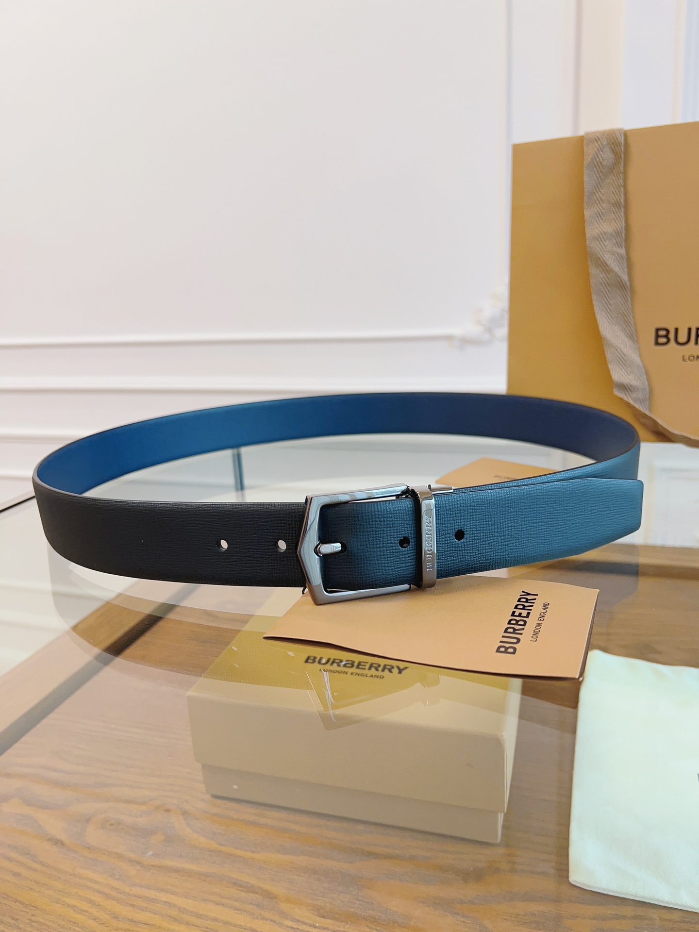 Burberry Basic Belt Black
