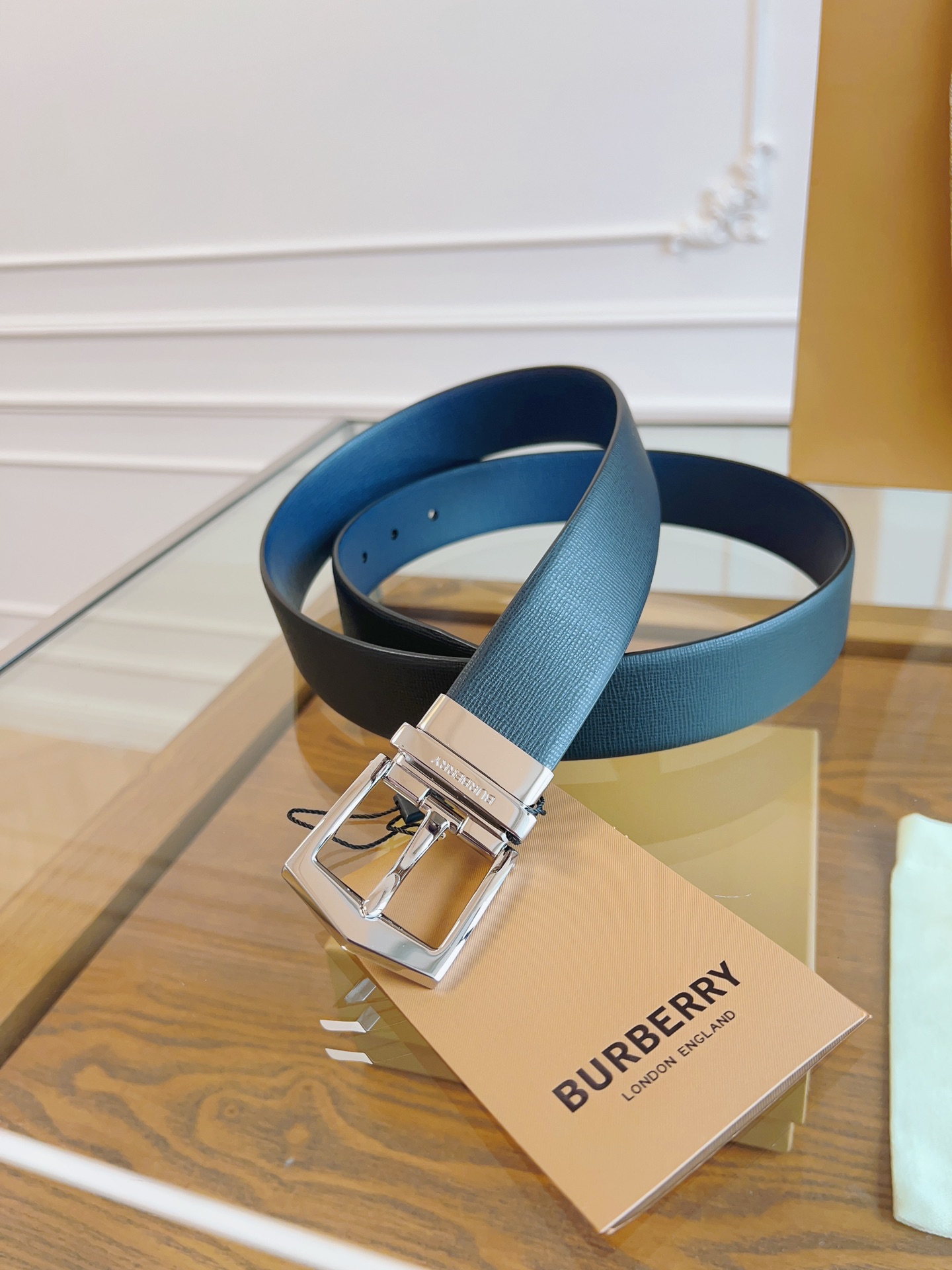 Burberry Basic Belt Black