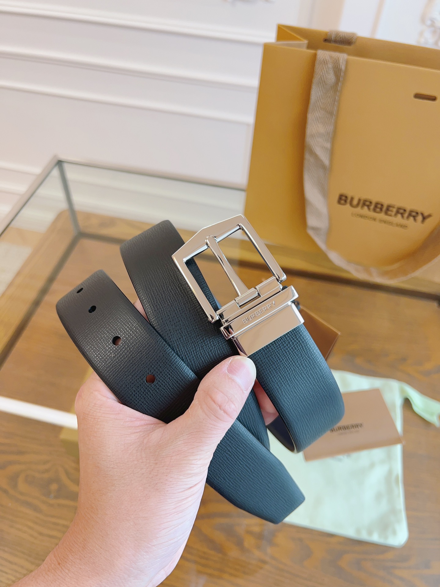 Burberry Basic Belt Black