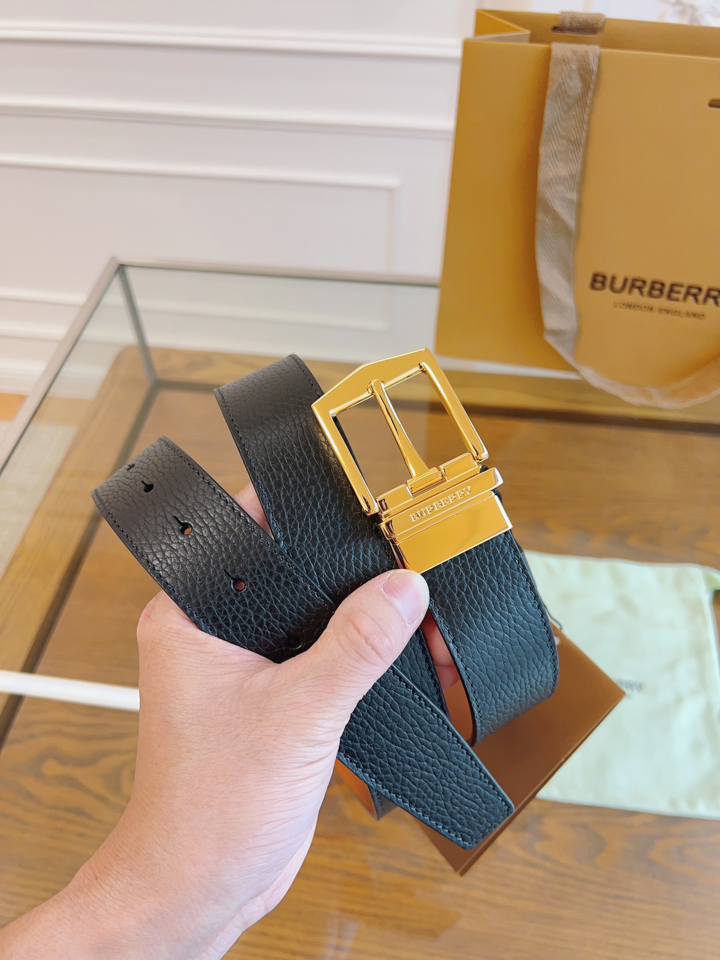 Burberry Basic Belt Black